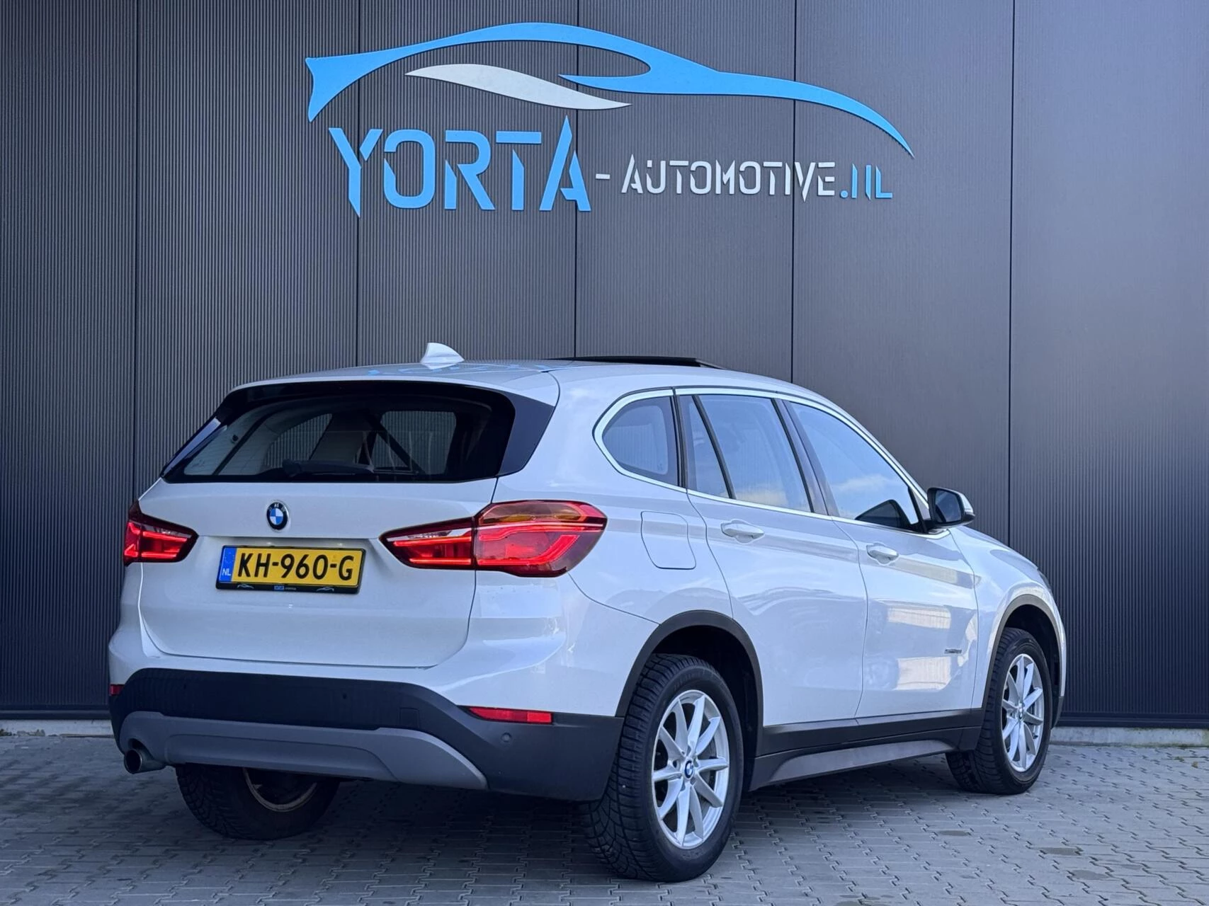 Hoofdafbeelding BMW X1