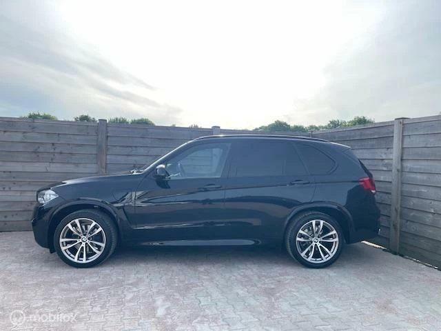 Hoofdafbeelding BMW X5