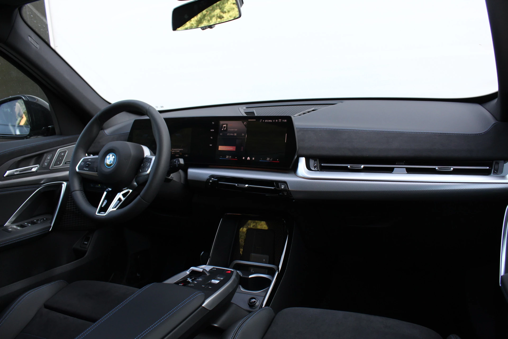Hoofdafbeelding BMW iX1
