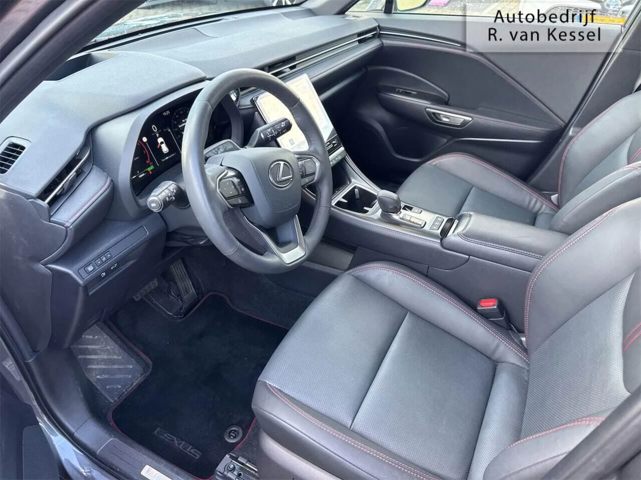 Hoofdafbeelding Lexus LBX
