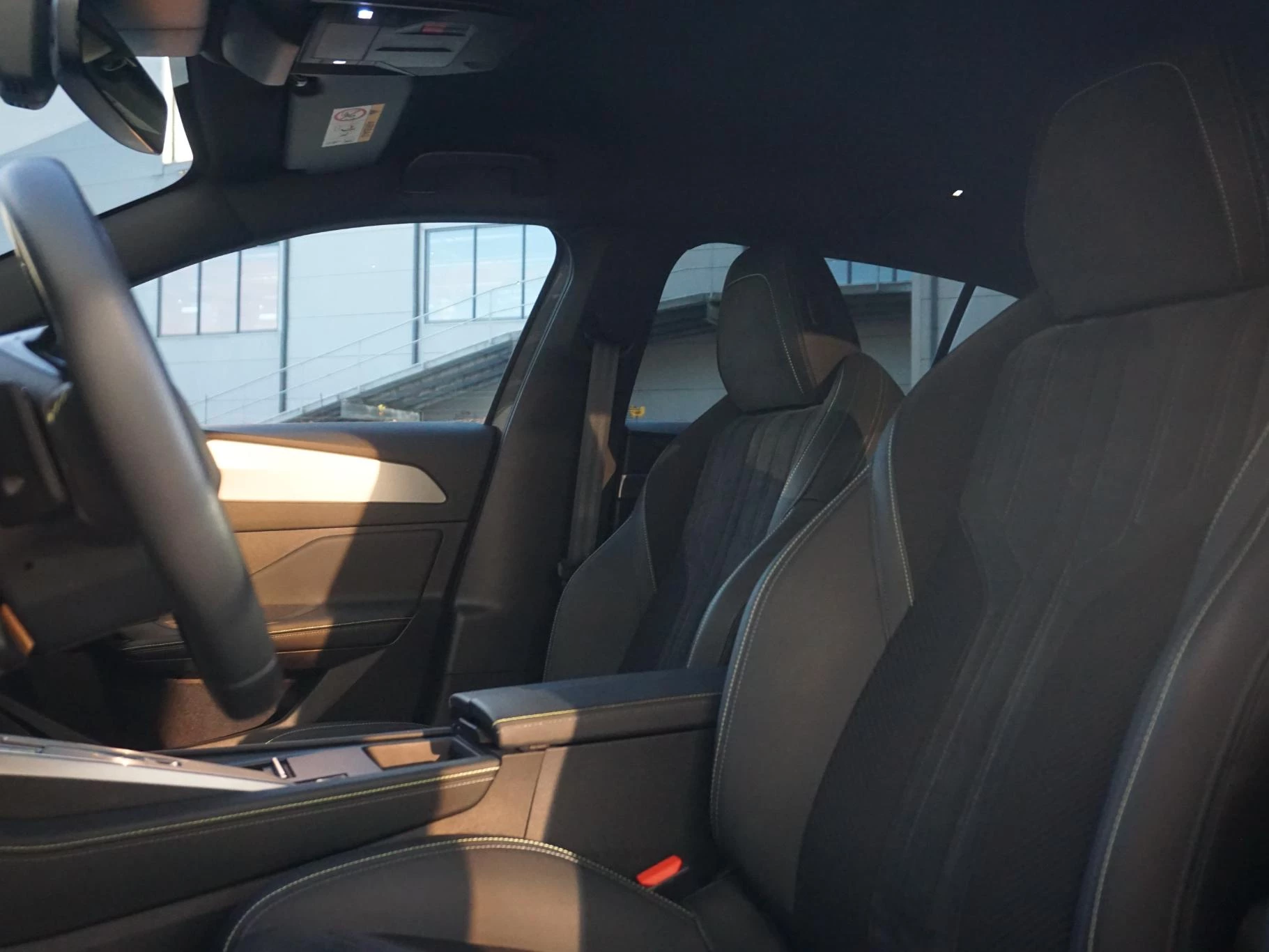 Hoofdafbeelding Peugeot 408