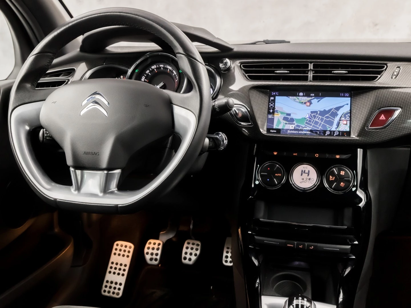 Hoofdafbeelding DS DS 3