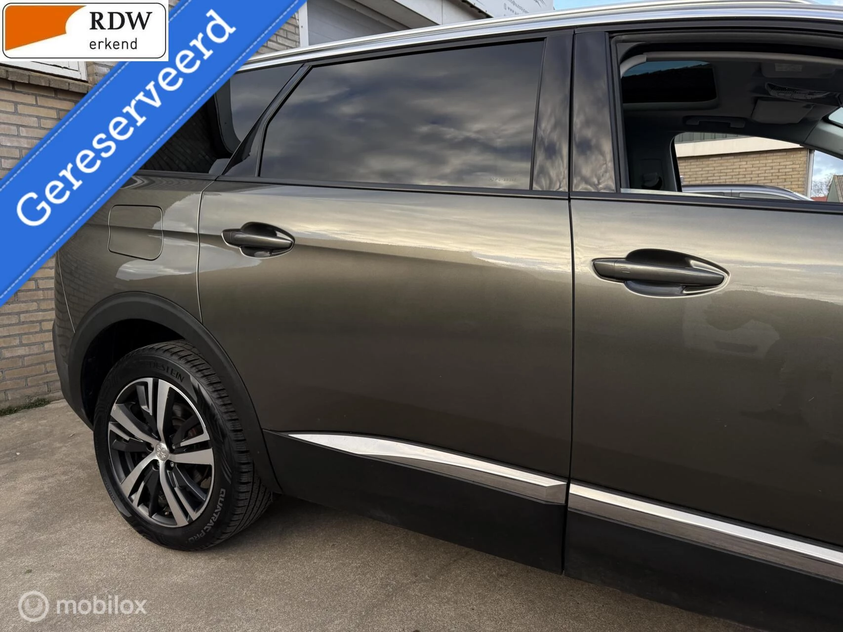 Hoofdafbeelding Peugeot 5008