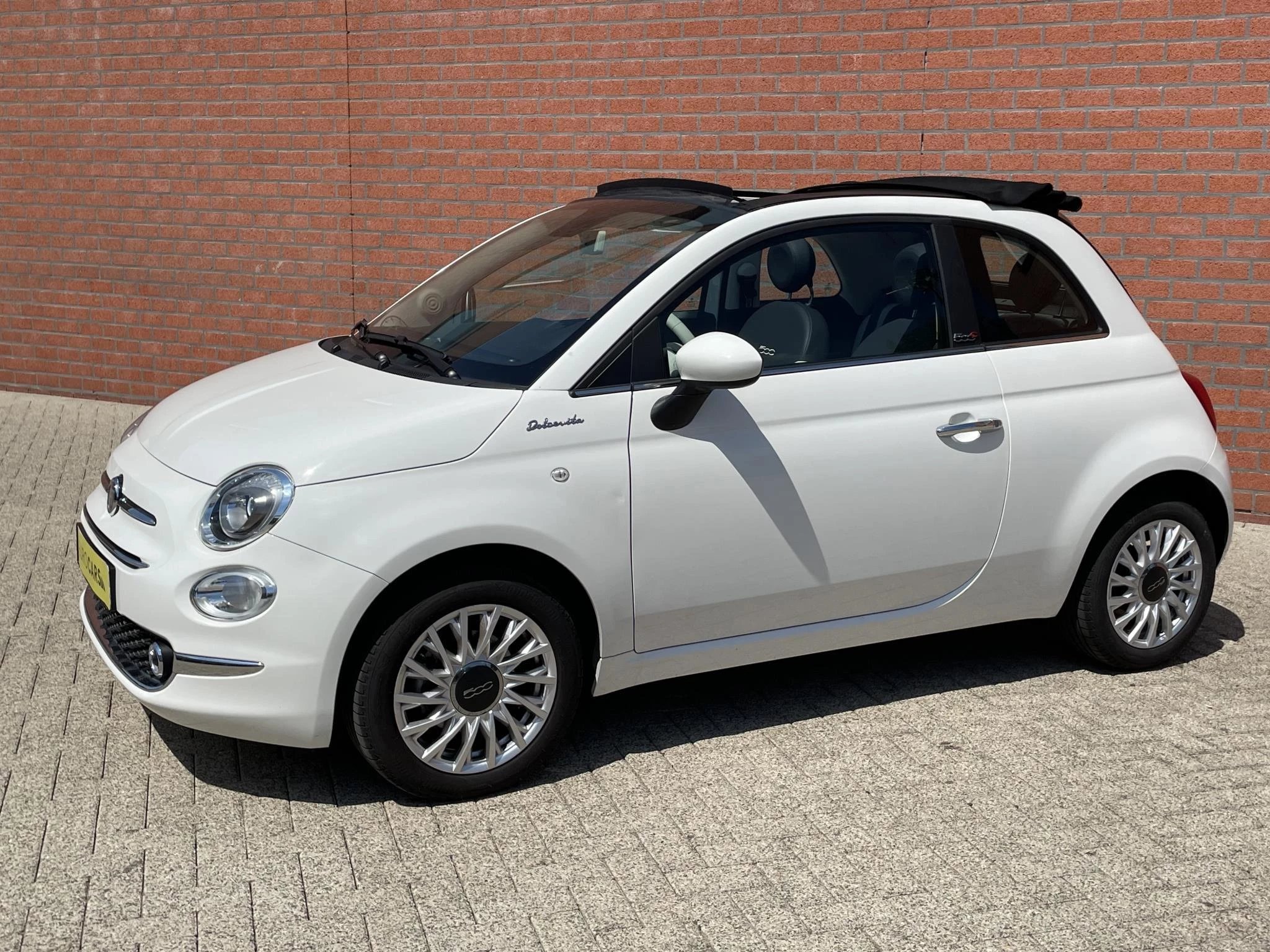 Hoofdafbeelding Fiat 500C