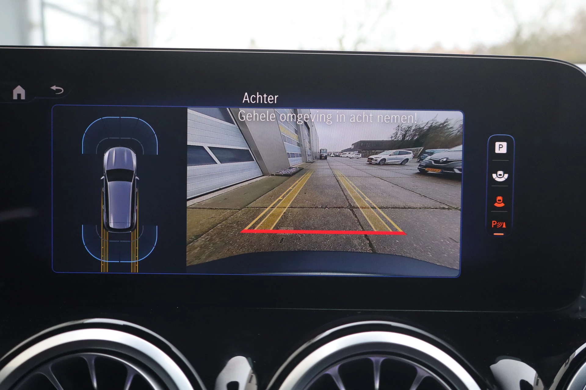 Hoofdafbeelding Mercedes-Benz EQB