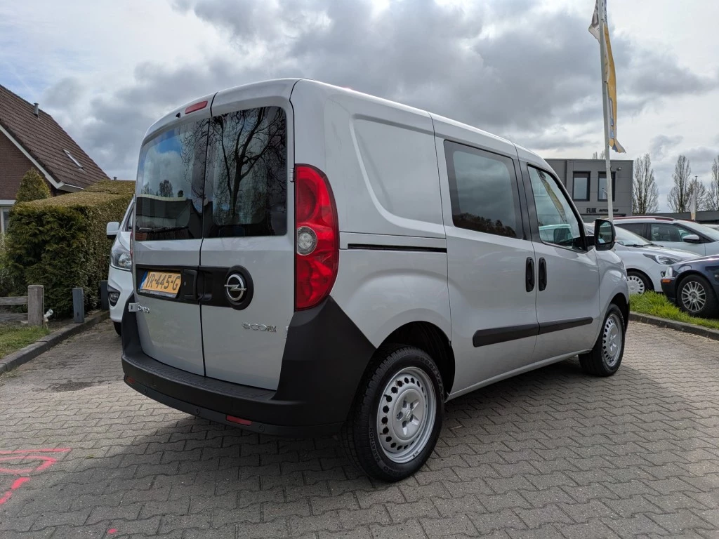 Hoofdafbeelding Opel Combo