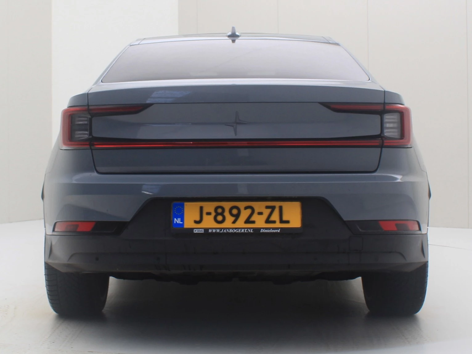 Hoofdafbeelding Polestar 2