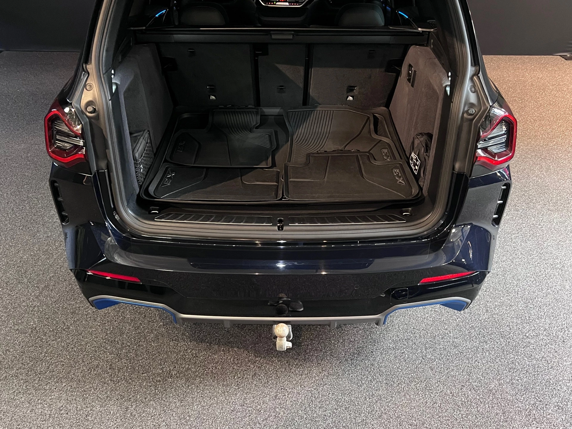 Hoofdafbeelding BMW iX3