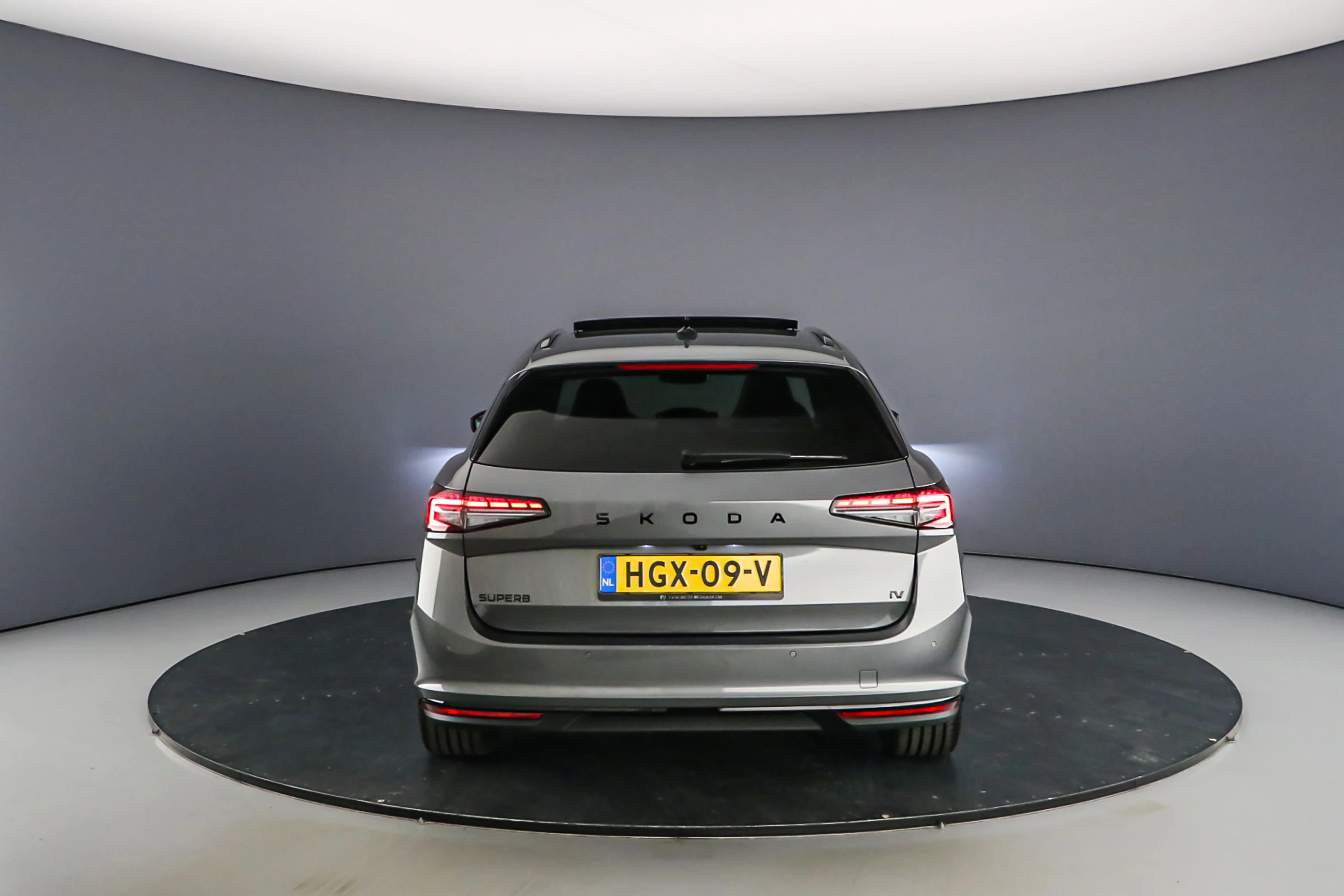 Hoofdafbeelding Škoda Superb