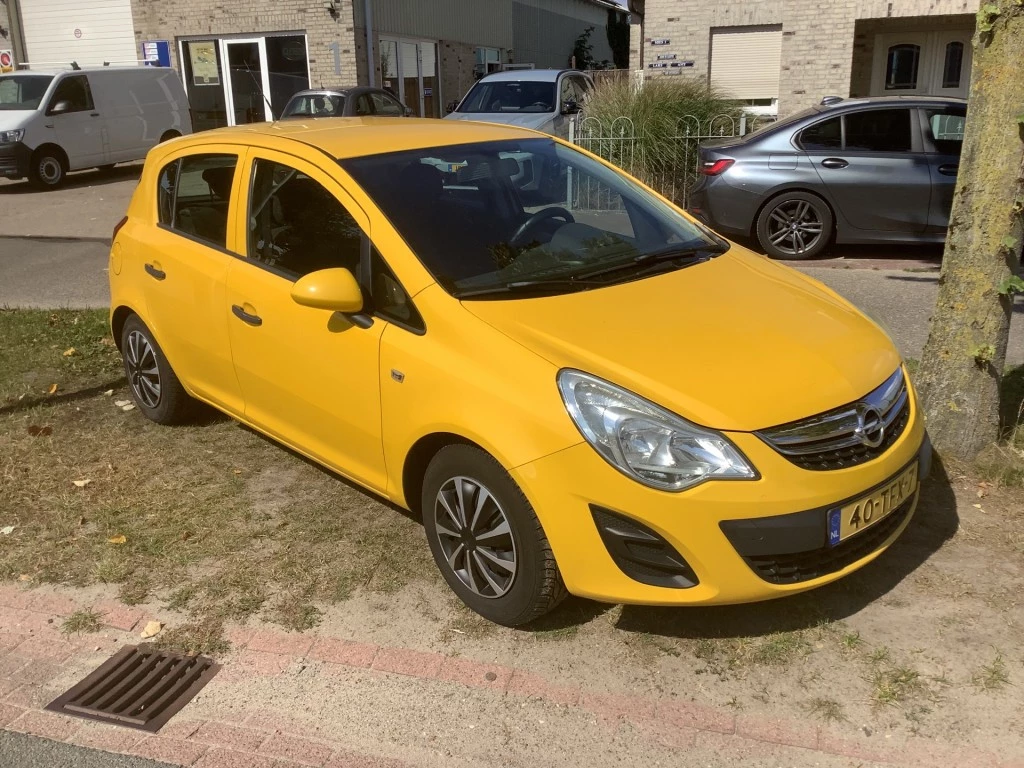 Hoofdafbeelding Opel Corsa