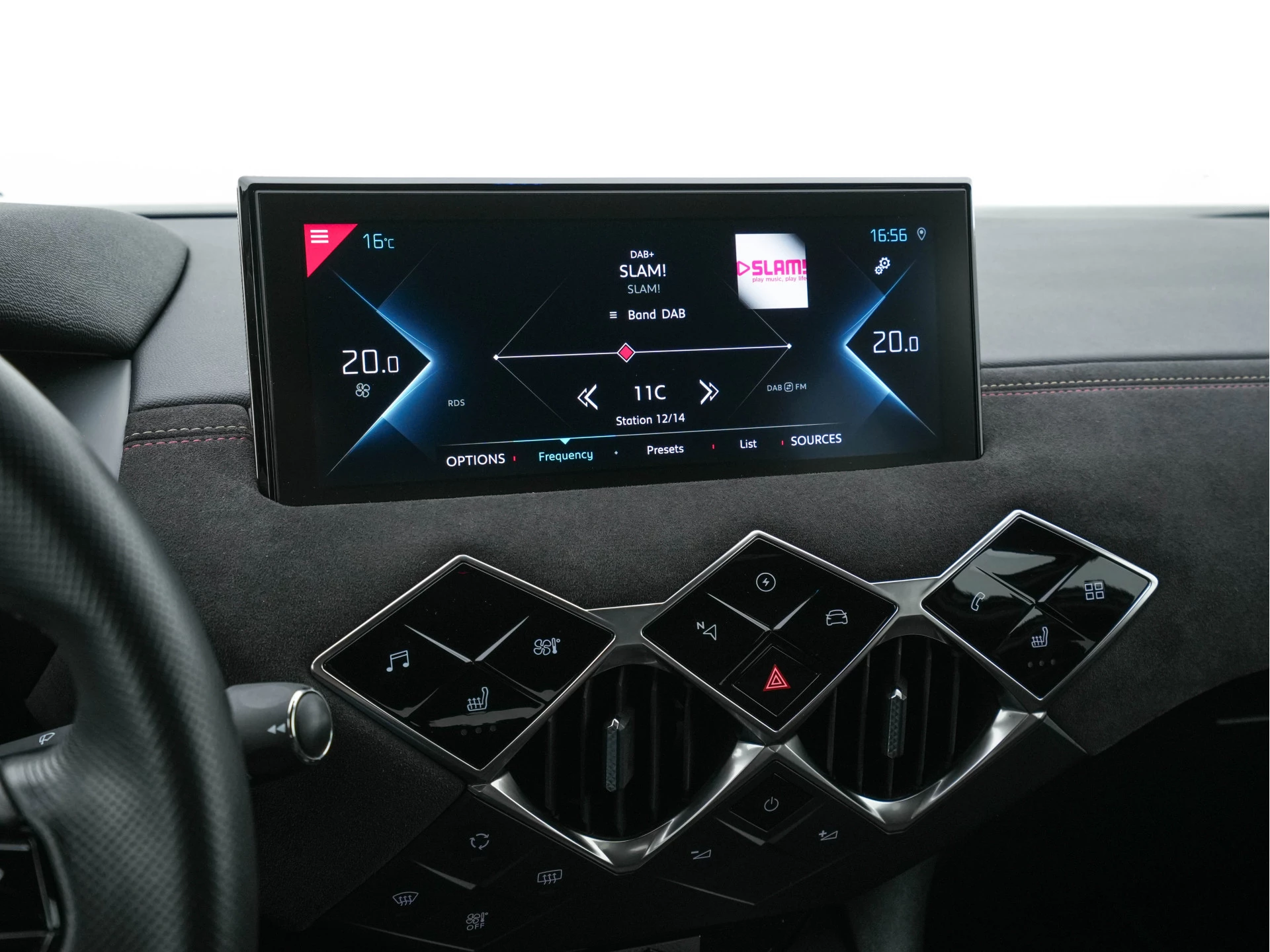 Hoofdafbeelding DS DS 3