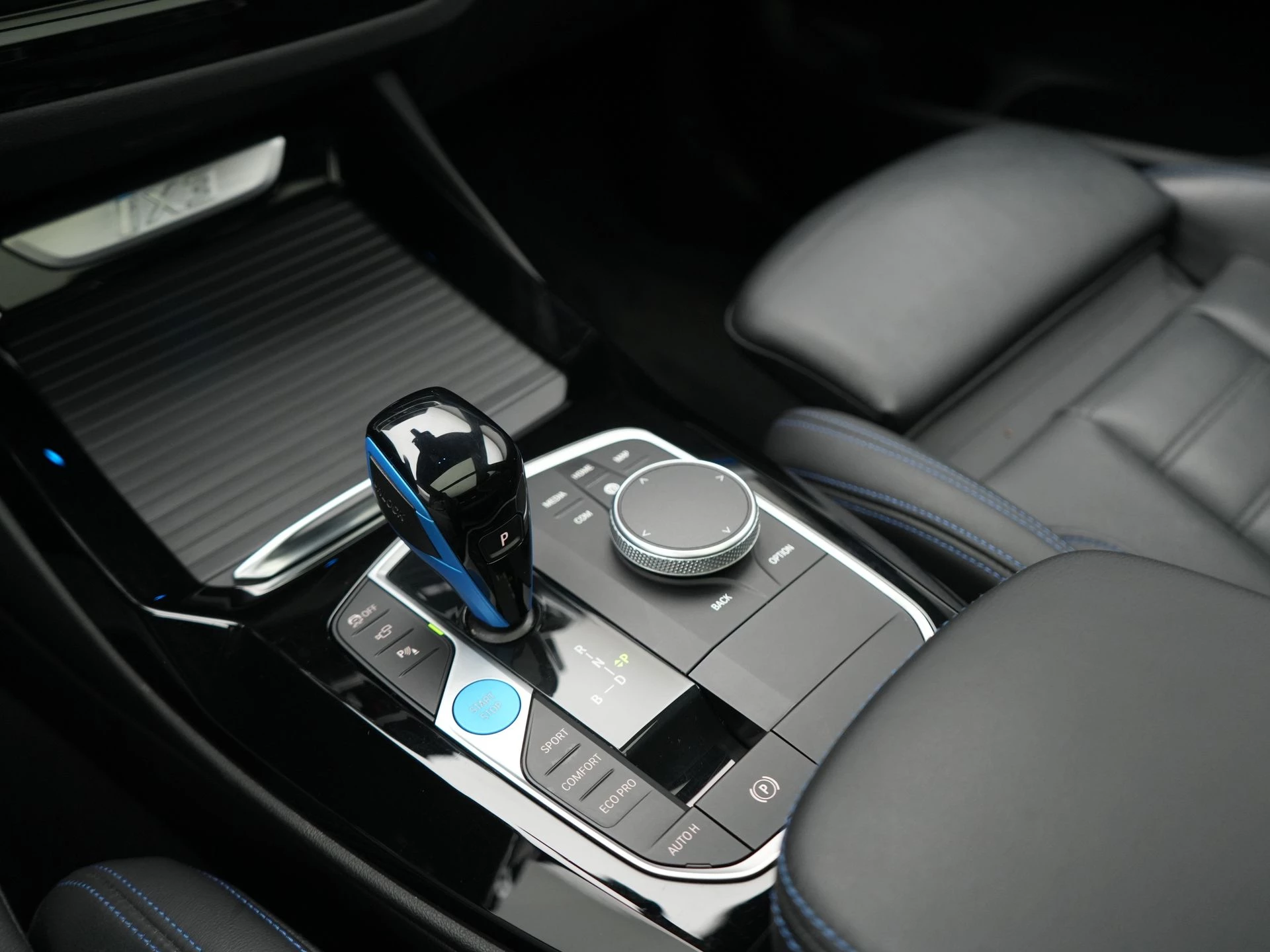 Hoofdafbeelding BMW iX3