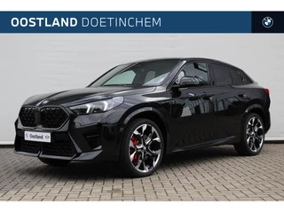 BMW X2 sDrive20i High Executive M Sport Automaat / Panoramadak / Trekhaak / Sportstoelen / M Adaptief onderstel / Comfort Access / Head-Up / Parking Assistant Plus / Stuurverwarming