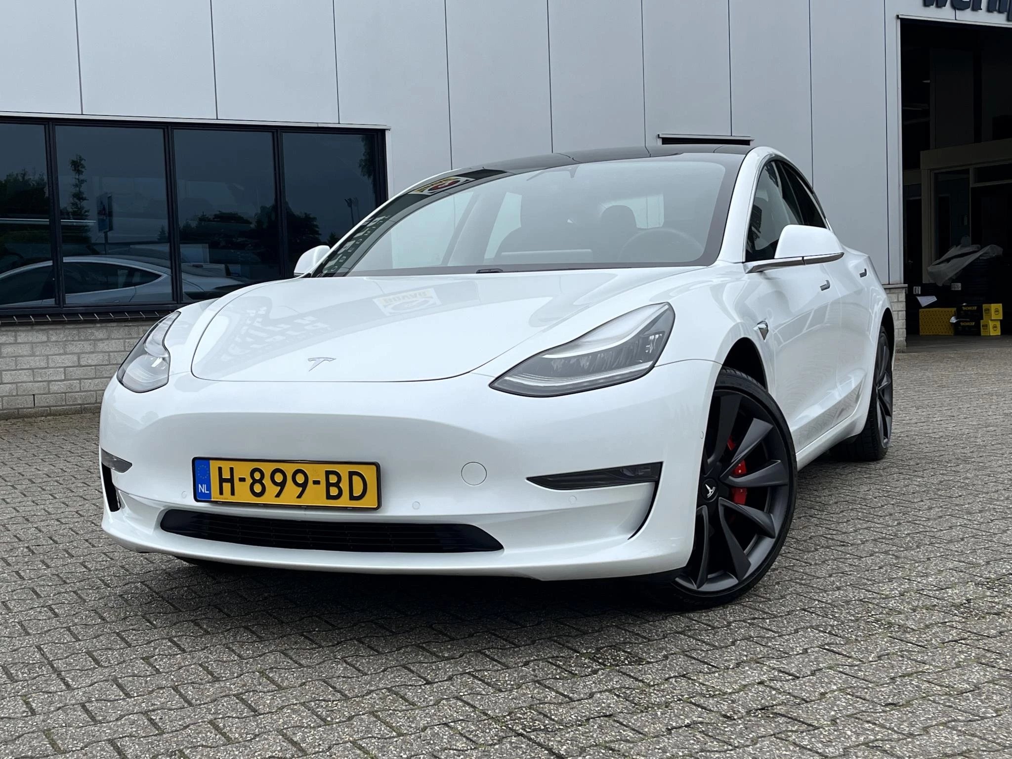 Hoofdafbeelding Tesla Model 3