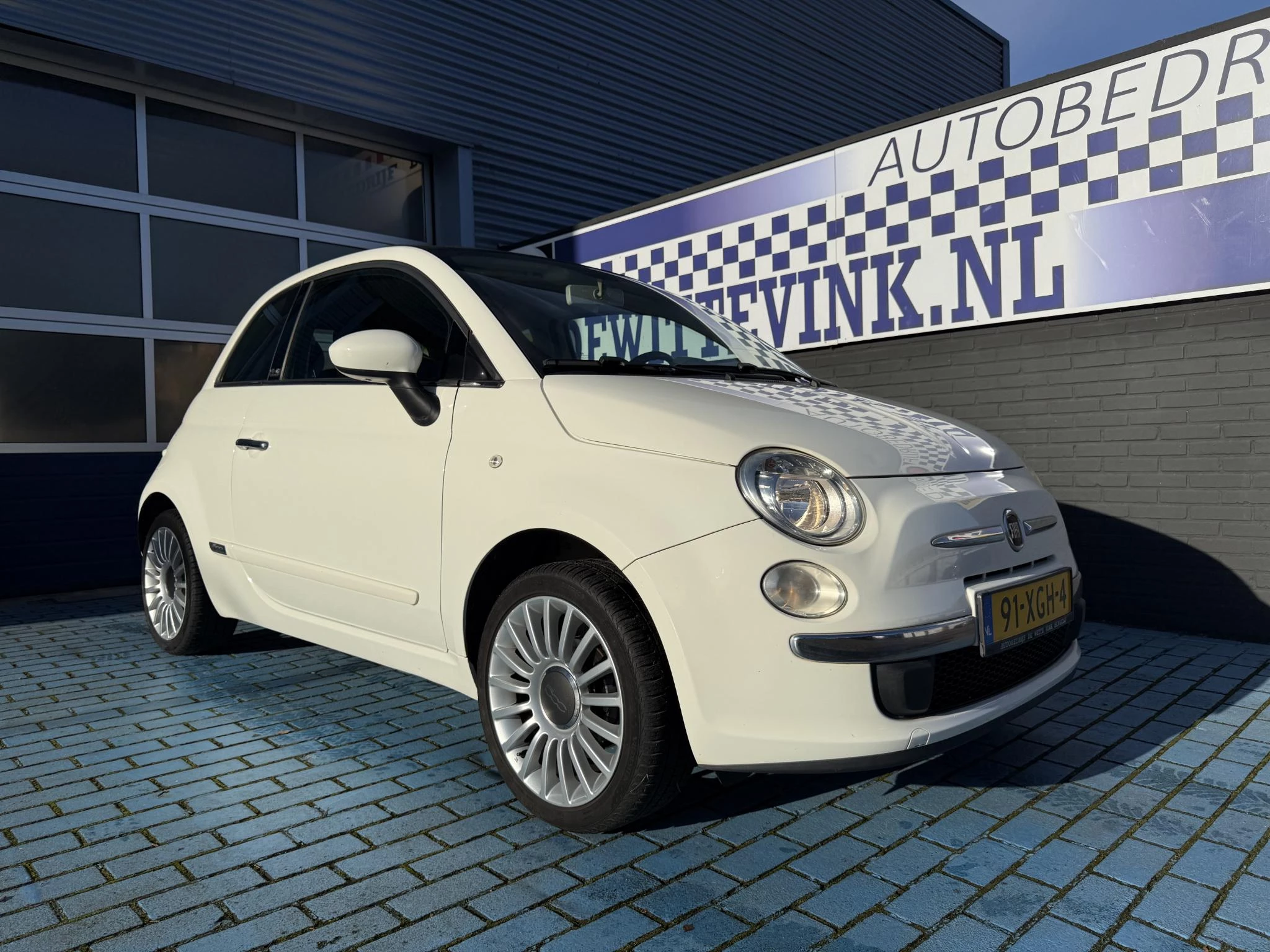 Hoofdafbeelding Fiat 500C