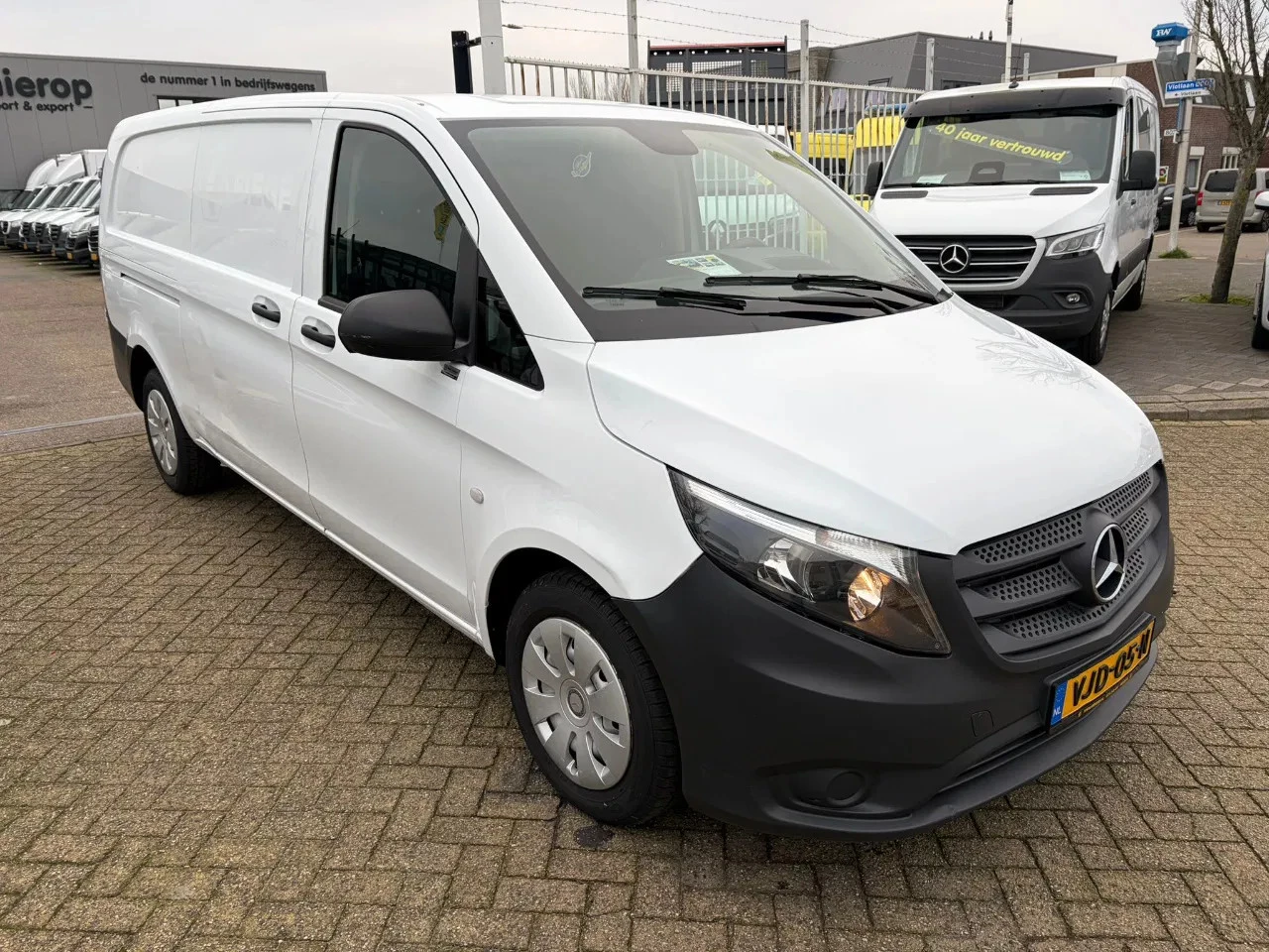 Hoofdafbeelding Mercedes-Benz Vito