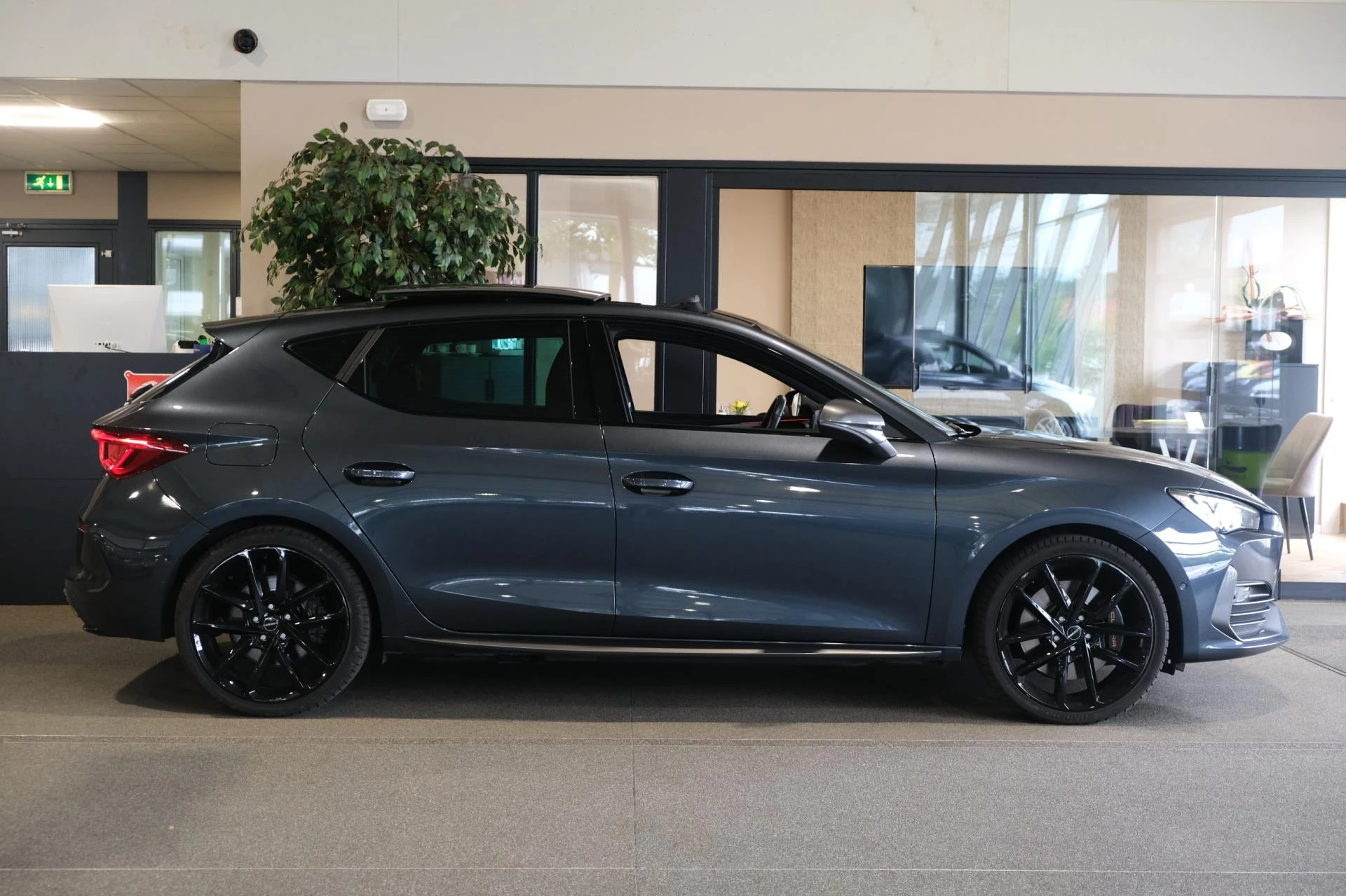 Hoofdafbeelding CUPRA Leon