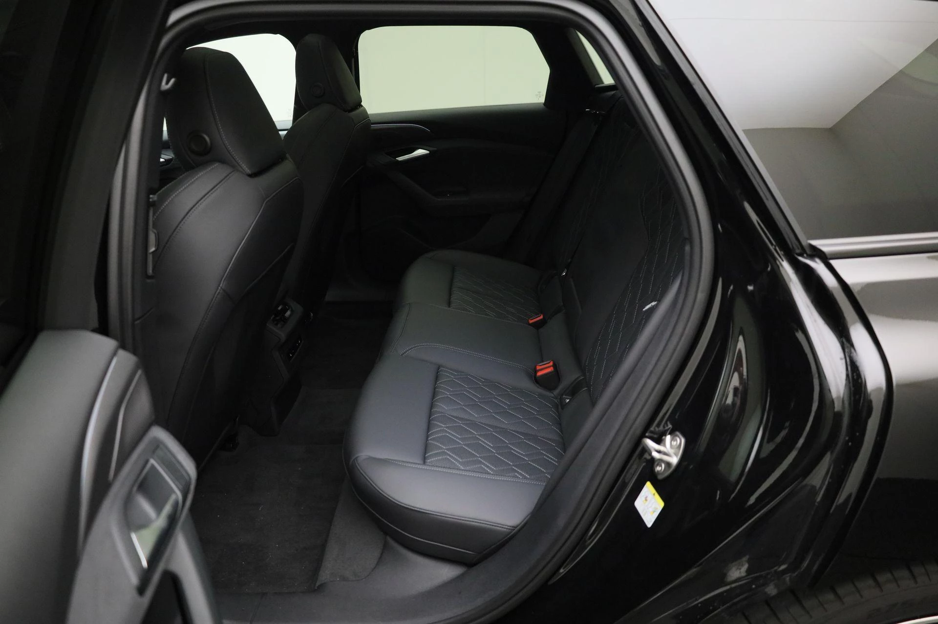 Hoofdafbeelding Audi A6 Avant e-tron