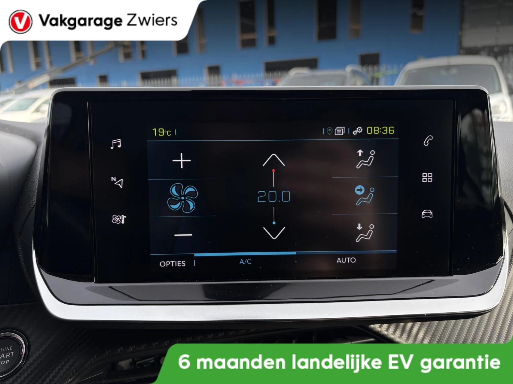 Hoofdafbeelding Peugeot e-208