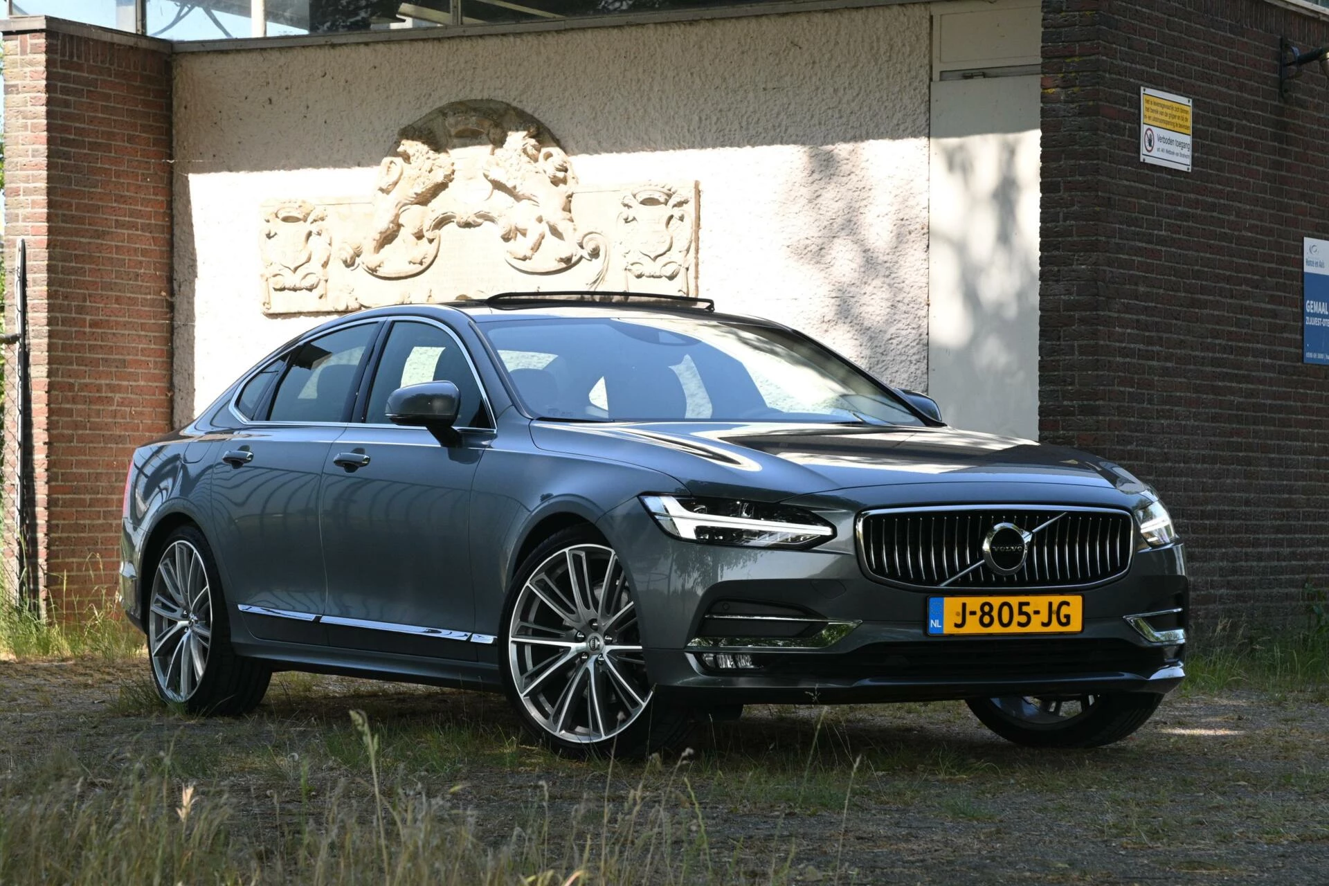 Hoofdafbeelding Volvo S90