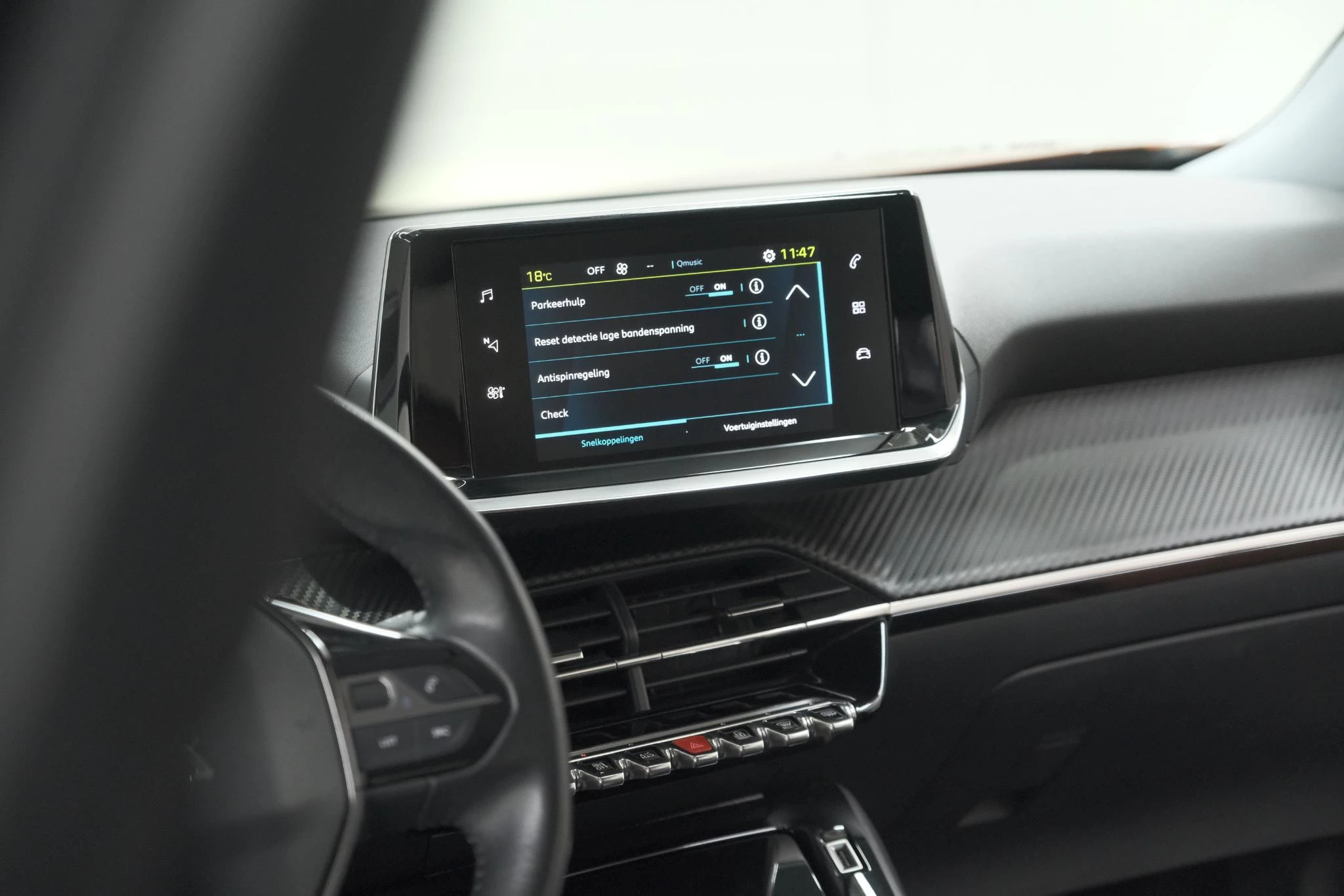 Hoofdafbeelding Peugeot e-2008