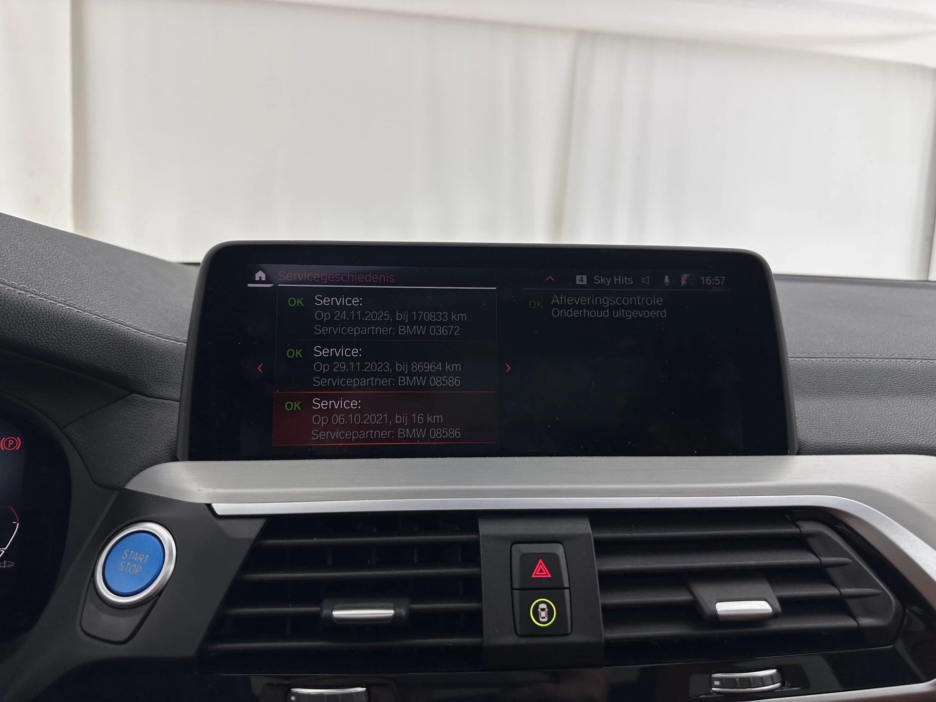 Hoofdafbeelding BMW iX3