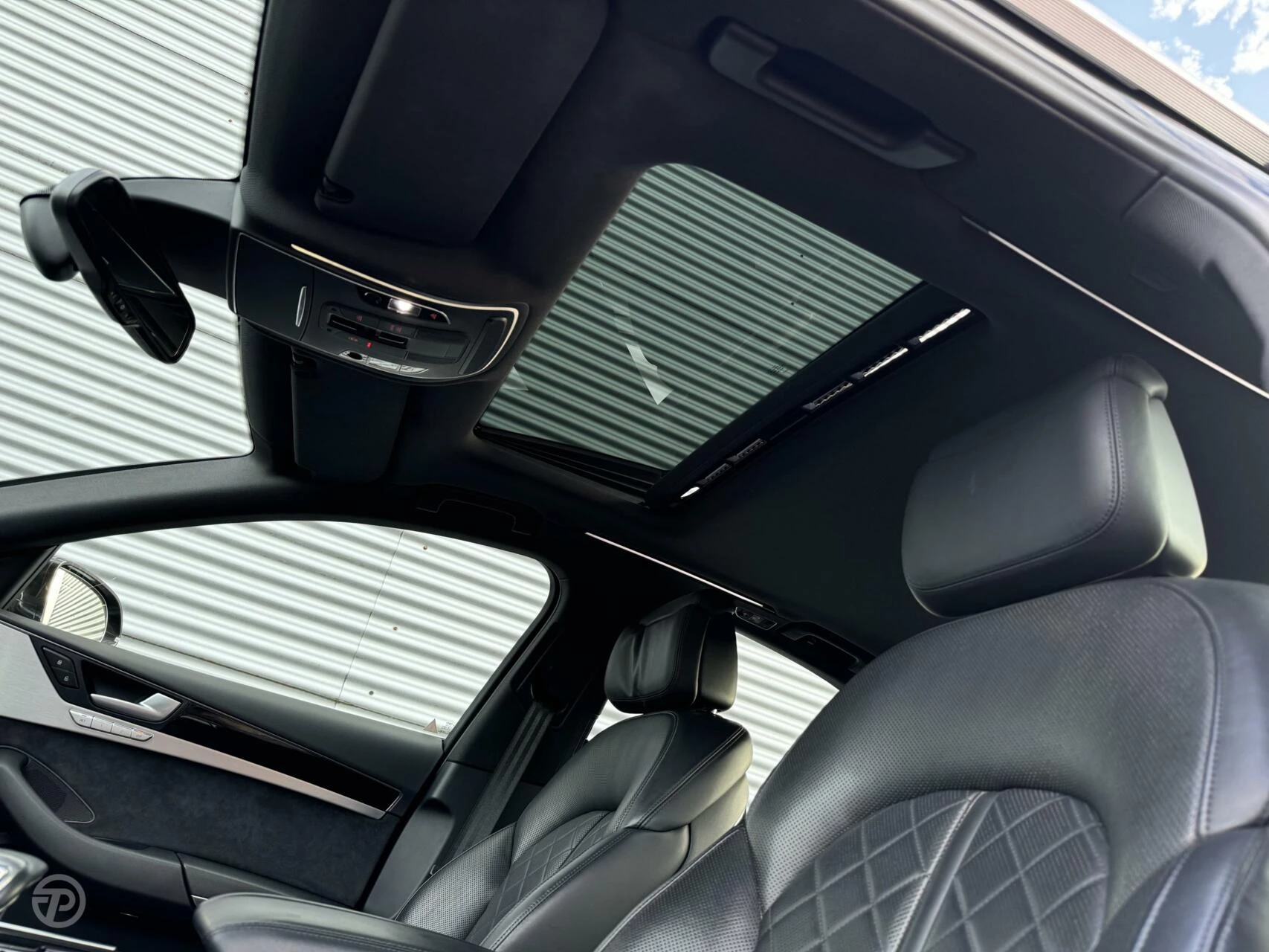 Hoofdafbeelding Audi A8