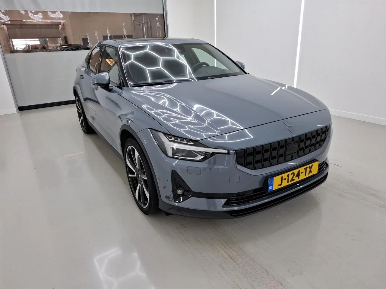 Hoofdafbeelding Polestar 2