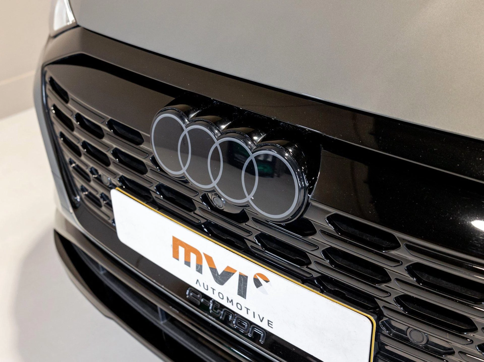 Hoofdafbeelding Audi Q8 Sportback e-tron