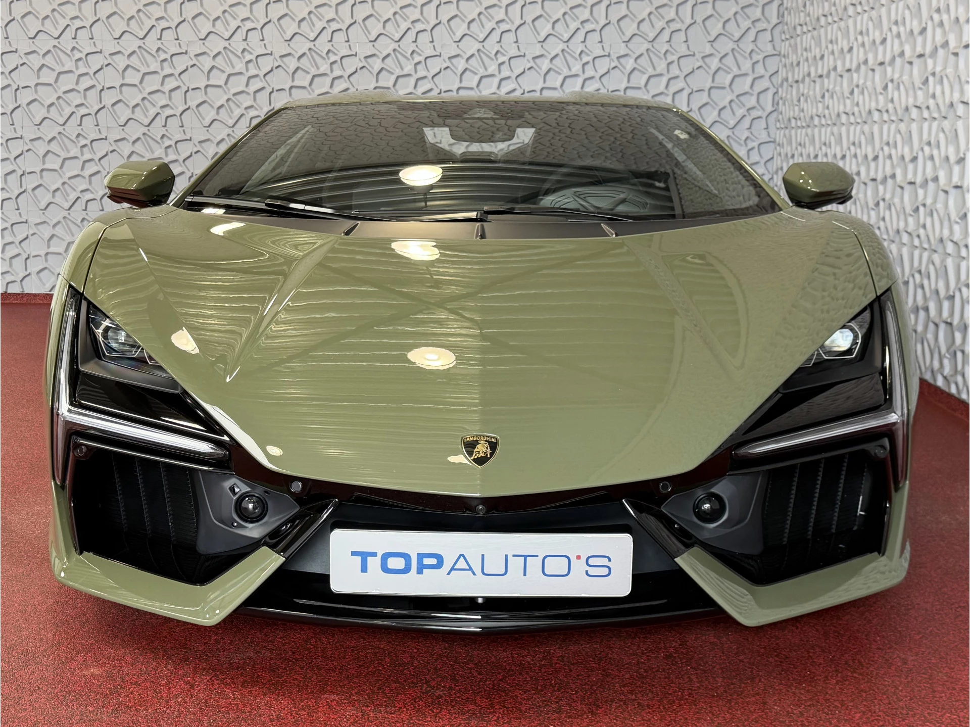 Hoofdafbeelding Lamborghini Revuelto