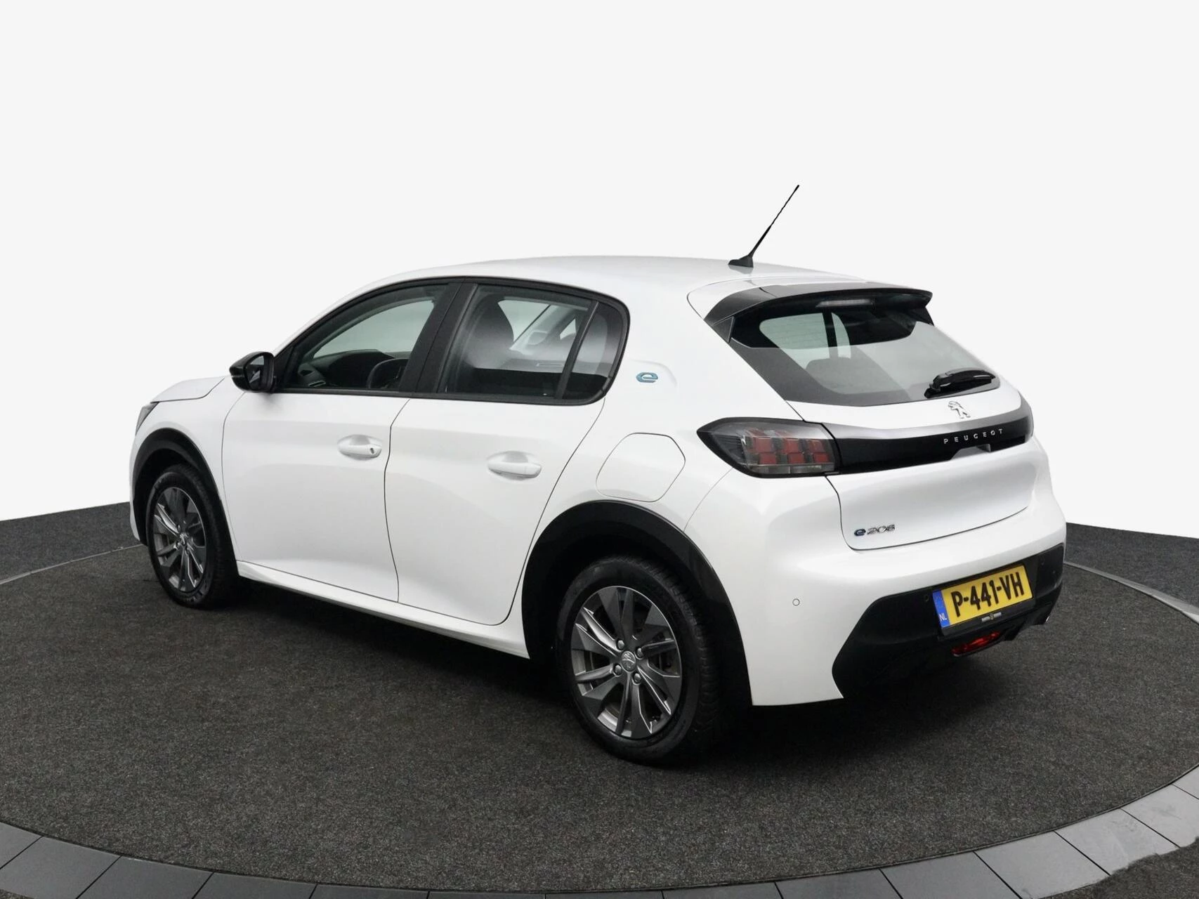 Hoofdafbeelding Peugeot e-208