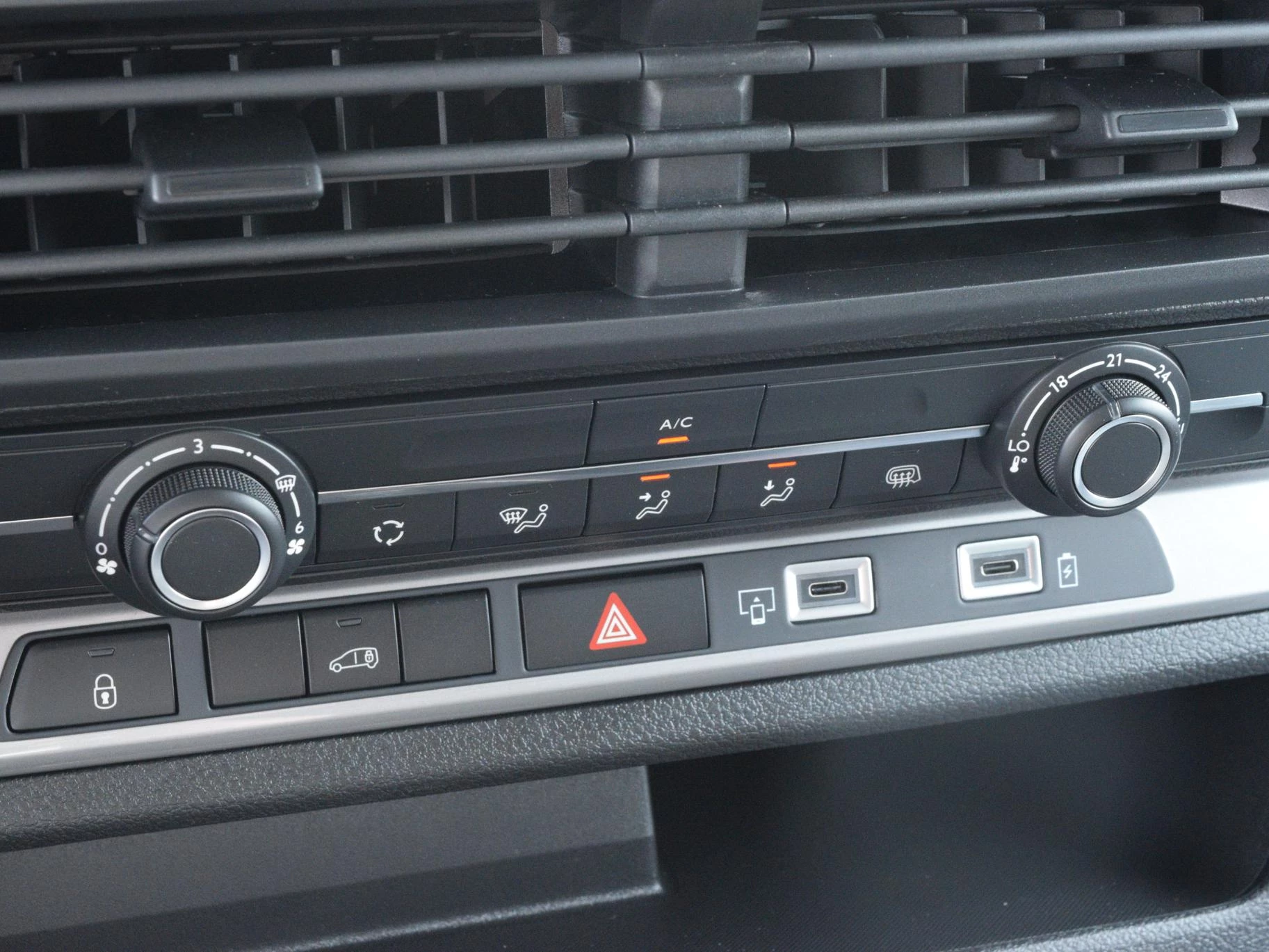 Hoofdafbeelding Opel Vivaro-e