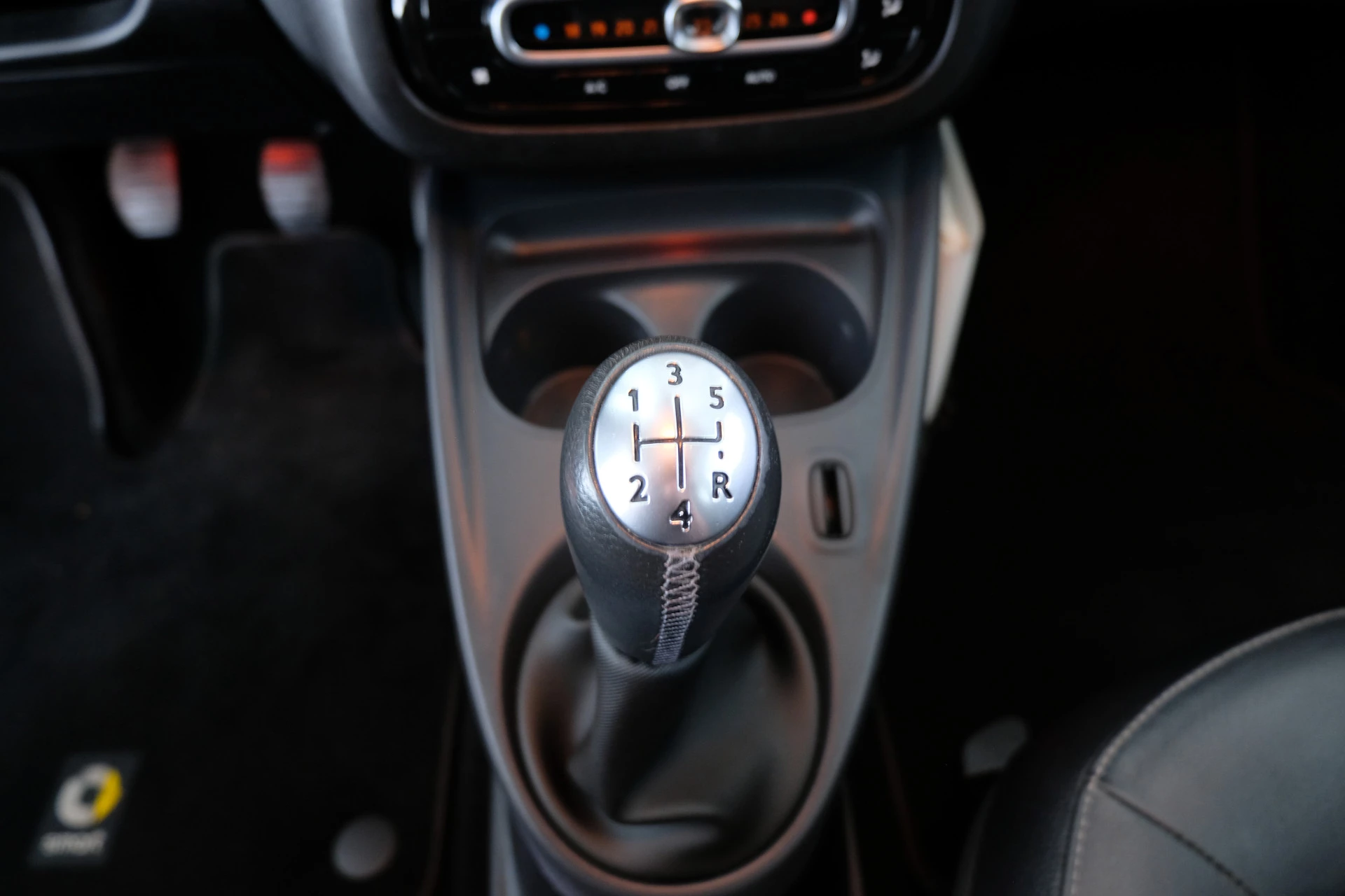 Hoofdafbeelding Smart Forfour