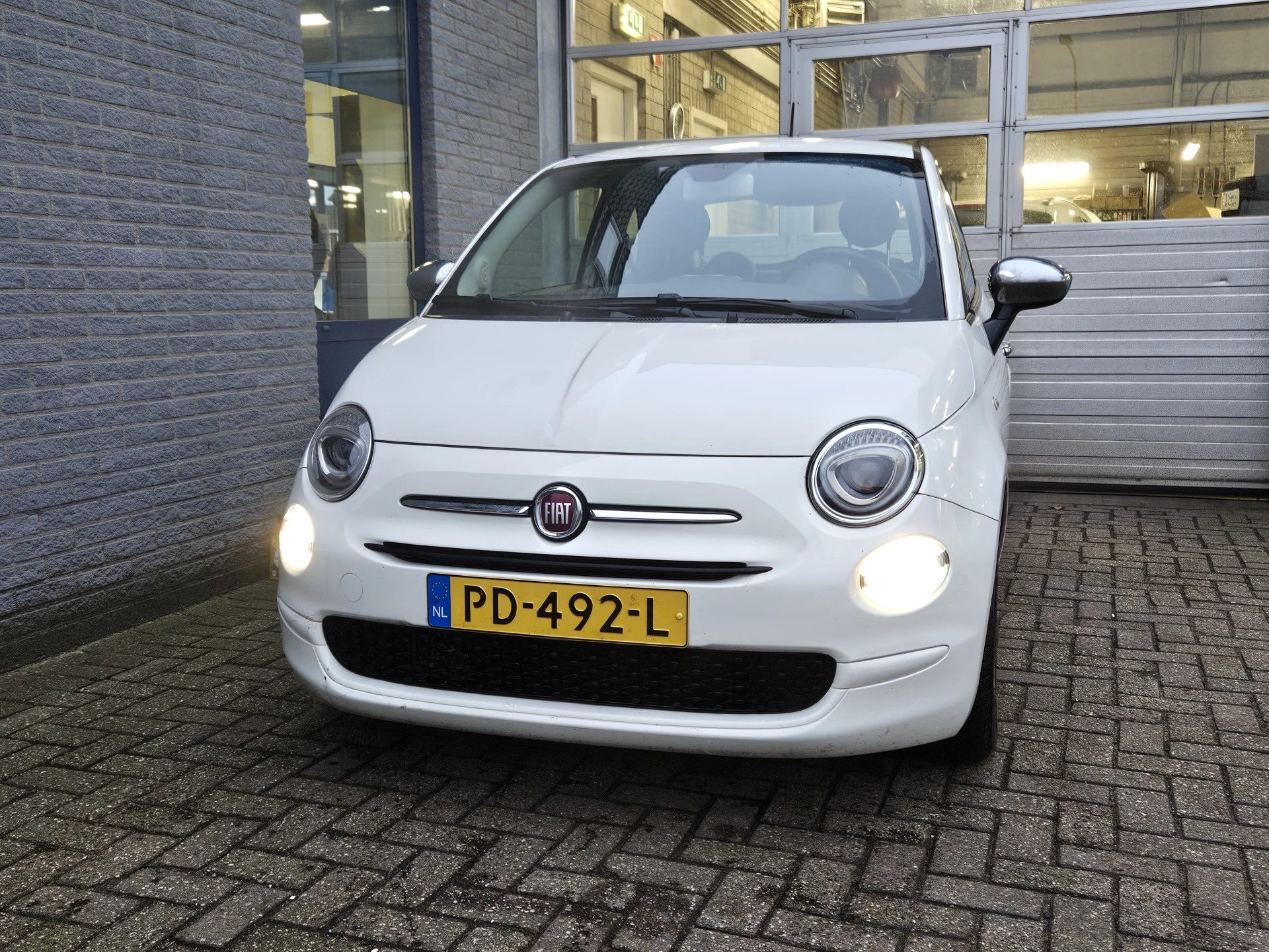 Hoofdafbeelding Fiat 500