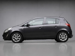 Opel Corsa 1.4-16V Edition Sport (AIRCO,NIEUWE APK,LED,SPORTSTOELEN,NAVI,TREKHAAK,LM VELGEN,NETTESTAAT)