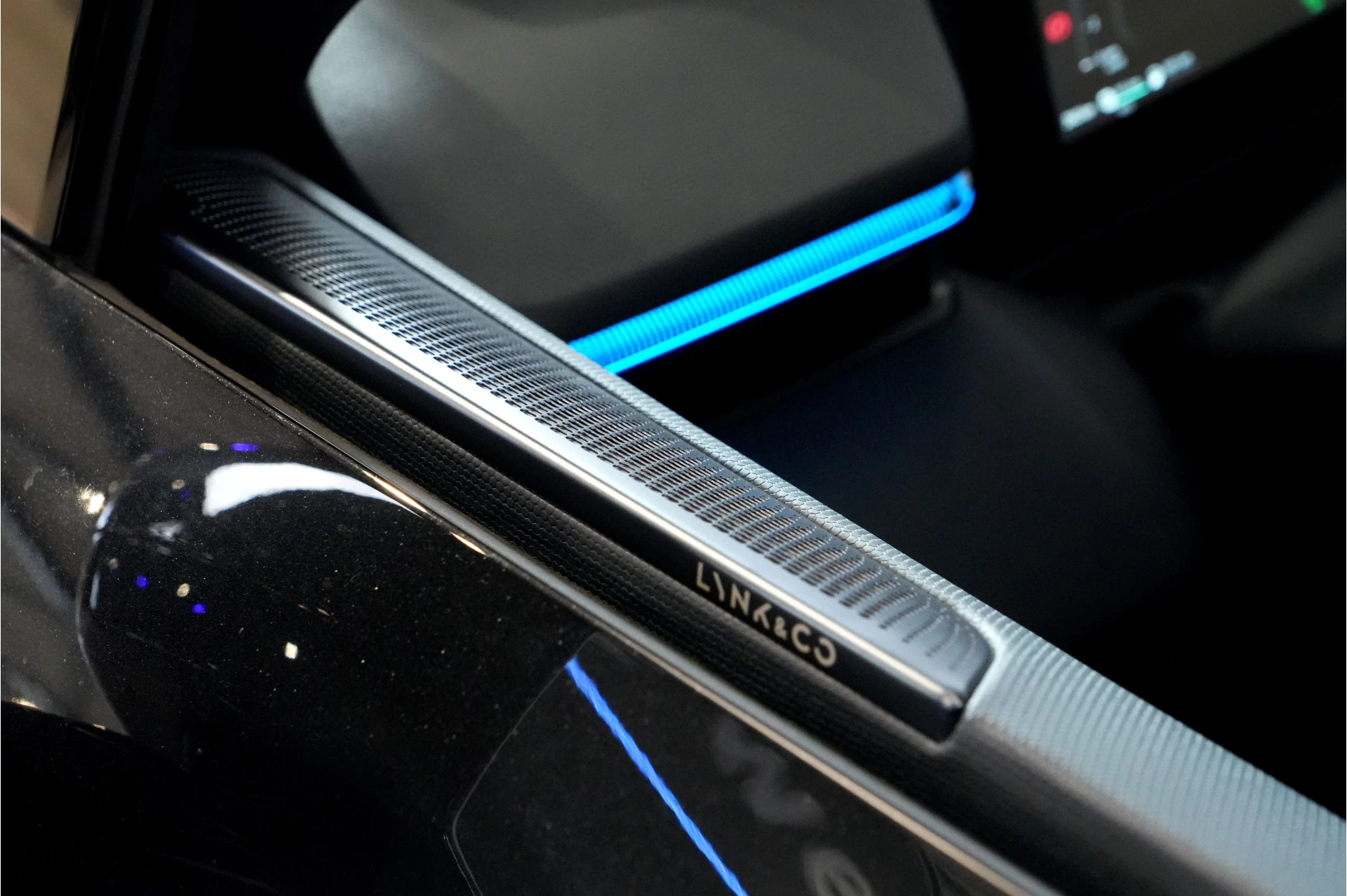 Hoofdafbeelding Lynk & Co 08