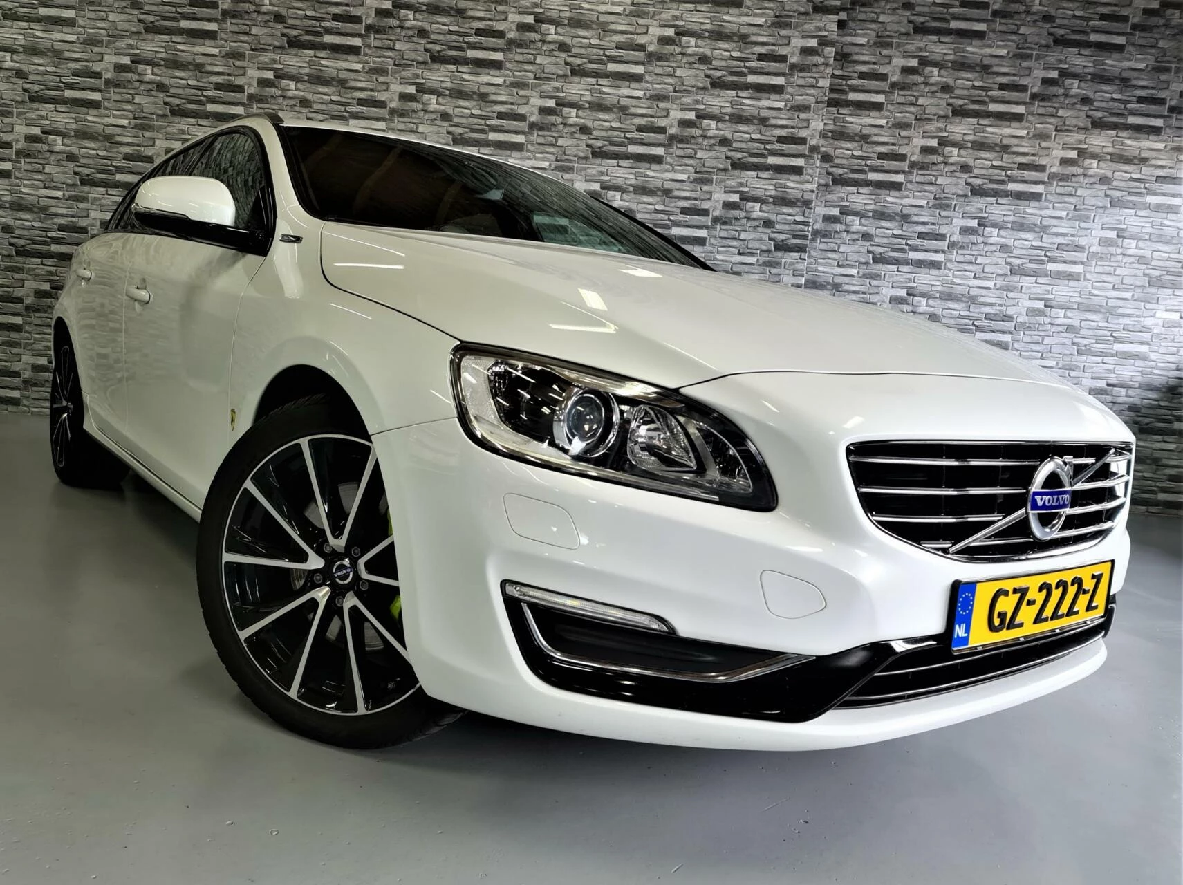 Hoofdafbeelding Volvo V60