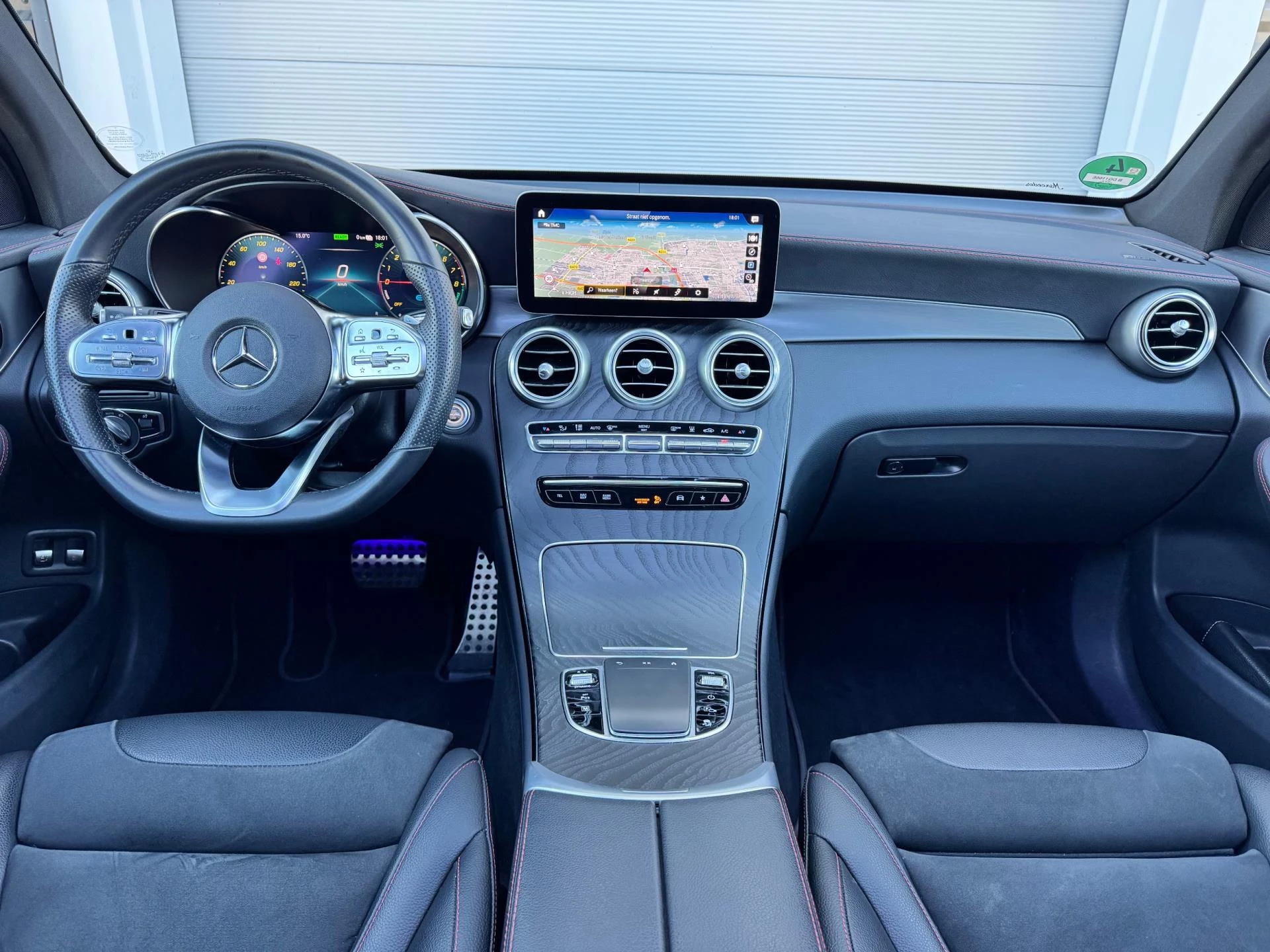 Hoofdafbeelding Mercedes-Benz GLC