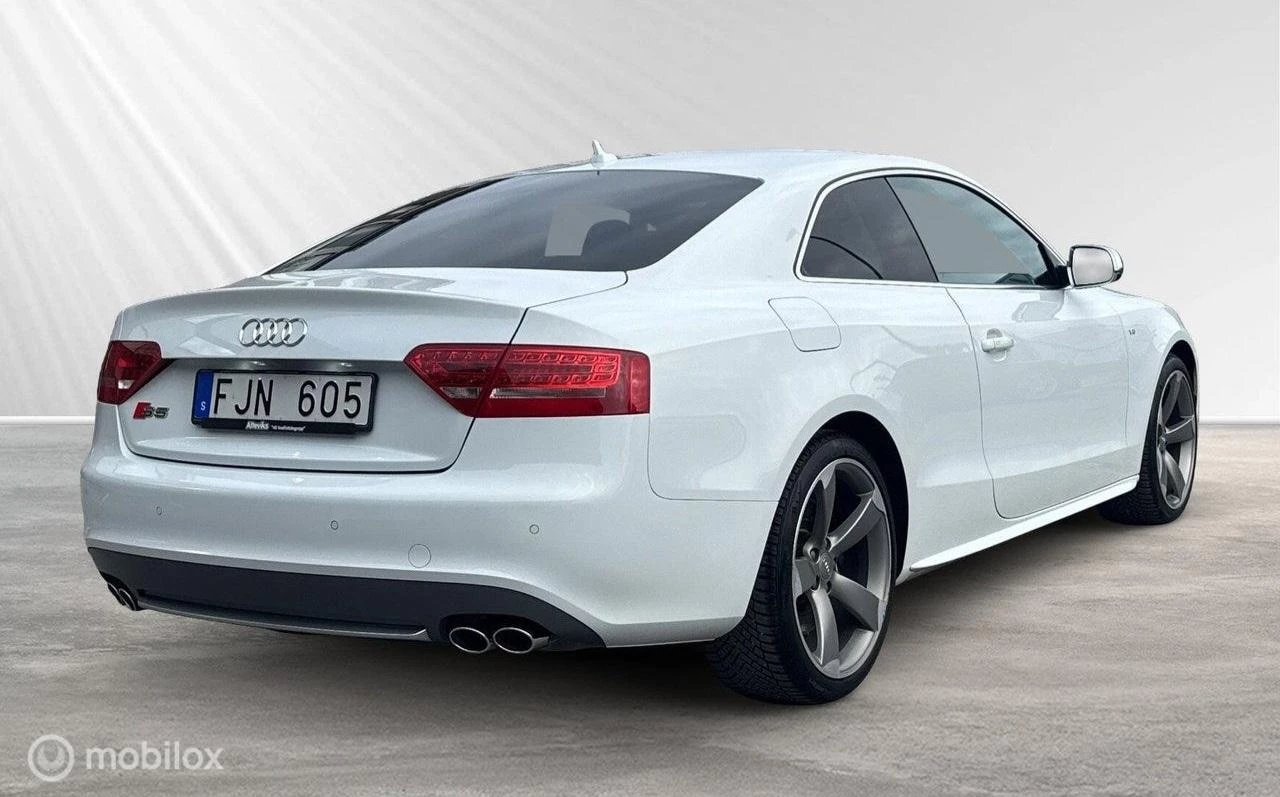 Hoofdafbeelding Audi S5