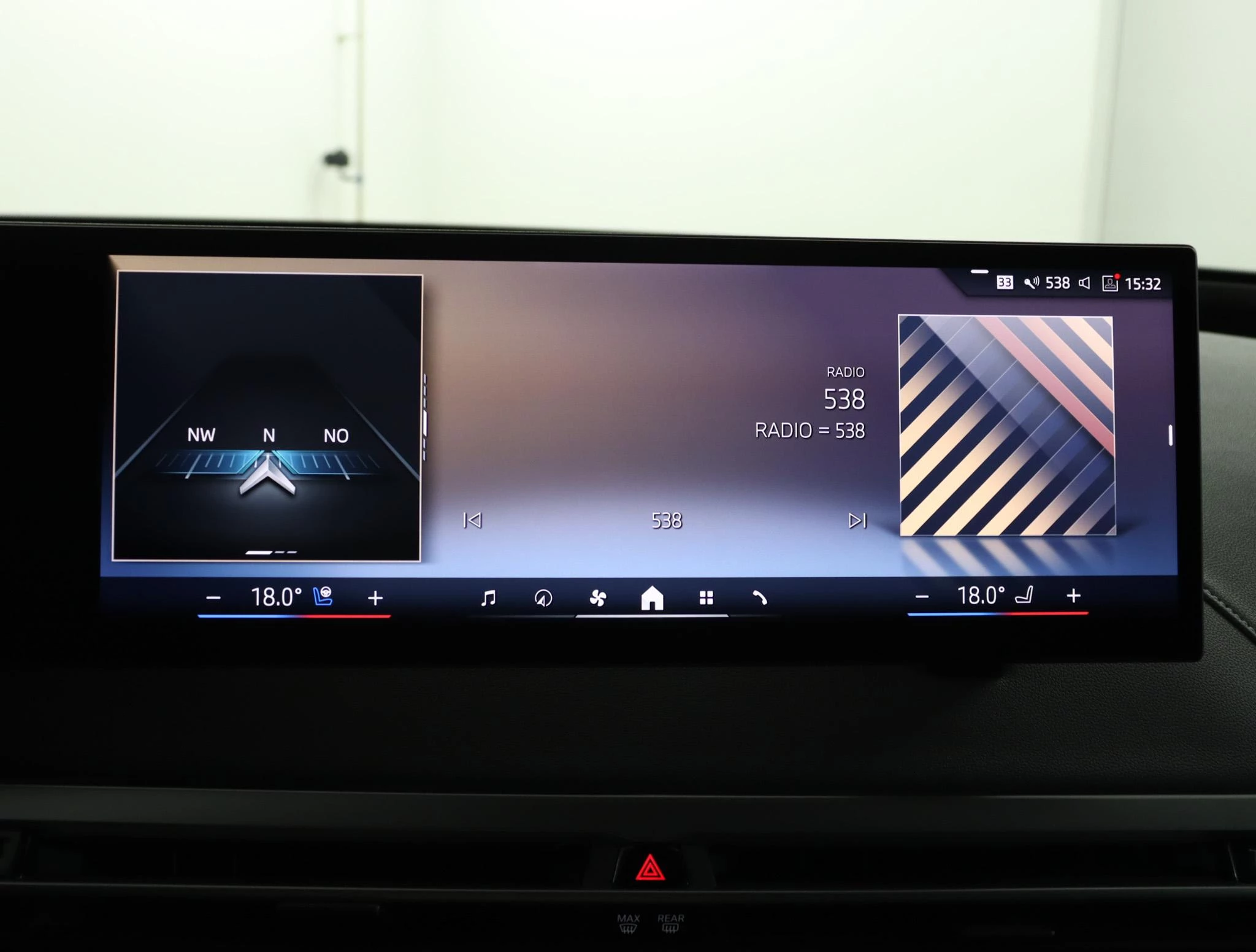 Hoofdafbeelding BMW iX