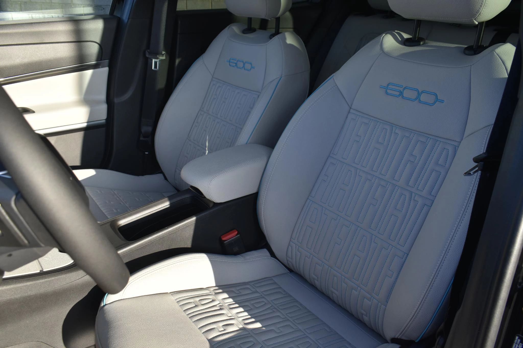 Hoofdafbeelding Fiat 600