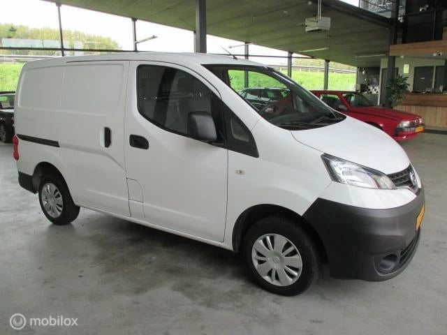 Hoofdafbeelding Nissan NV200