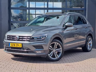Volkswagen Tiguan 2.0 TSI 4Motion Highline Business R | ACC | LED | Pano | Stoelverwarming | Virutal | Pano | 4X4 |