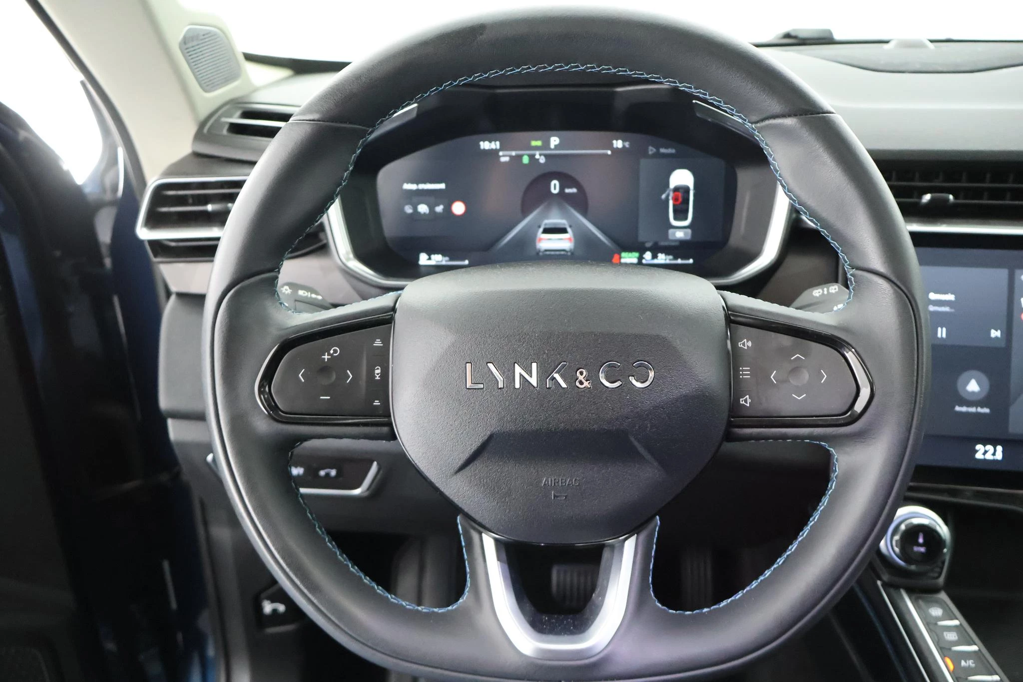 Hoofdafbeelding Lynk & Co 01