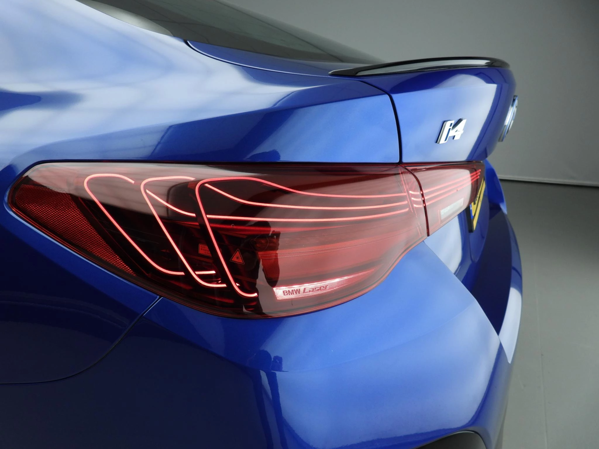 Hoofdafbeelding BMW i4