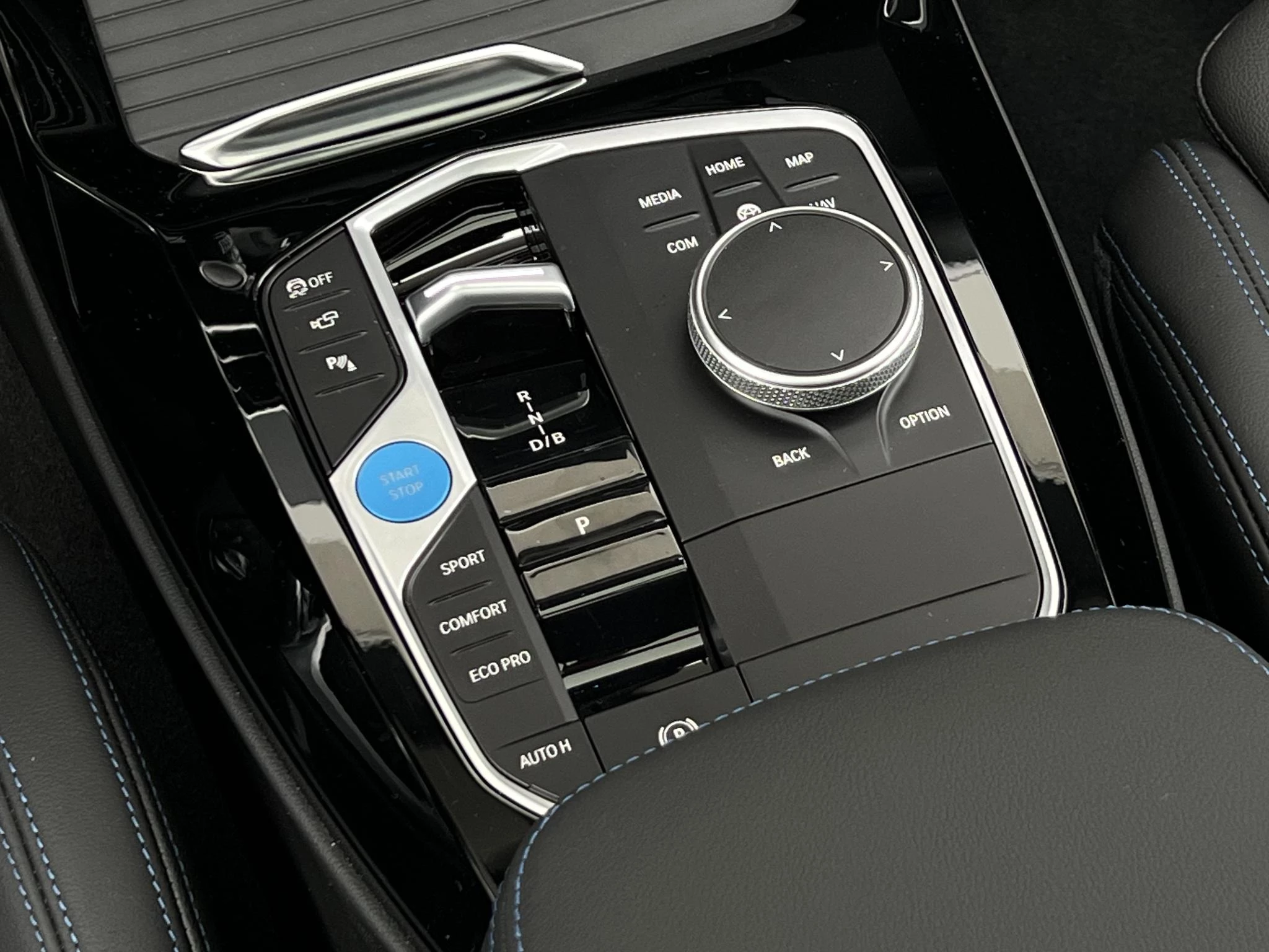 Hoofdafbeelding BMW iX3