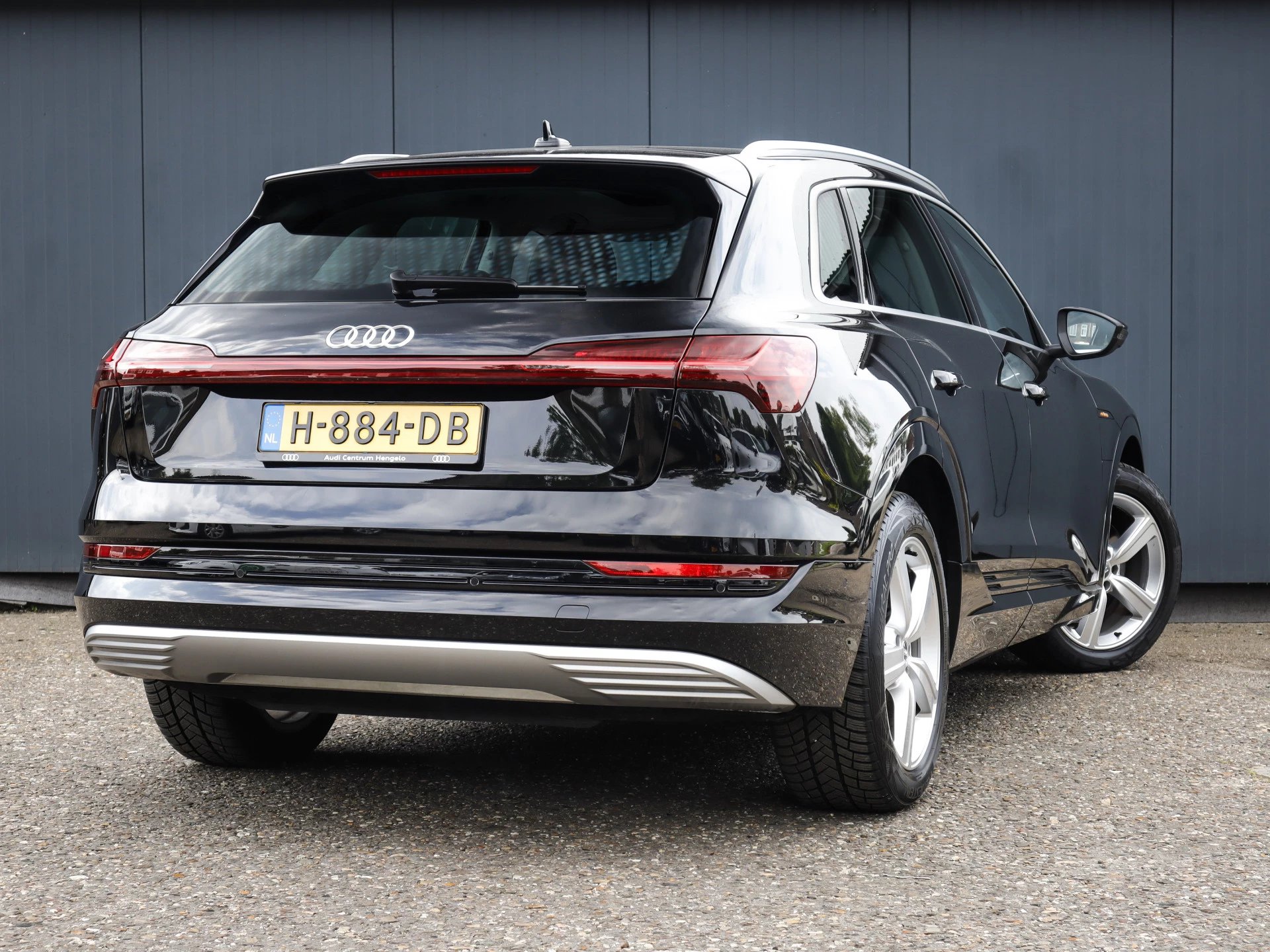 Hoofdafbeelding Audi e-tron