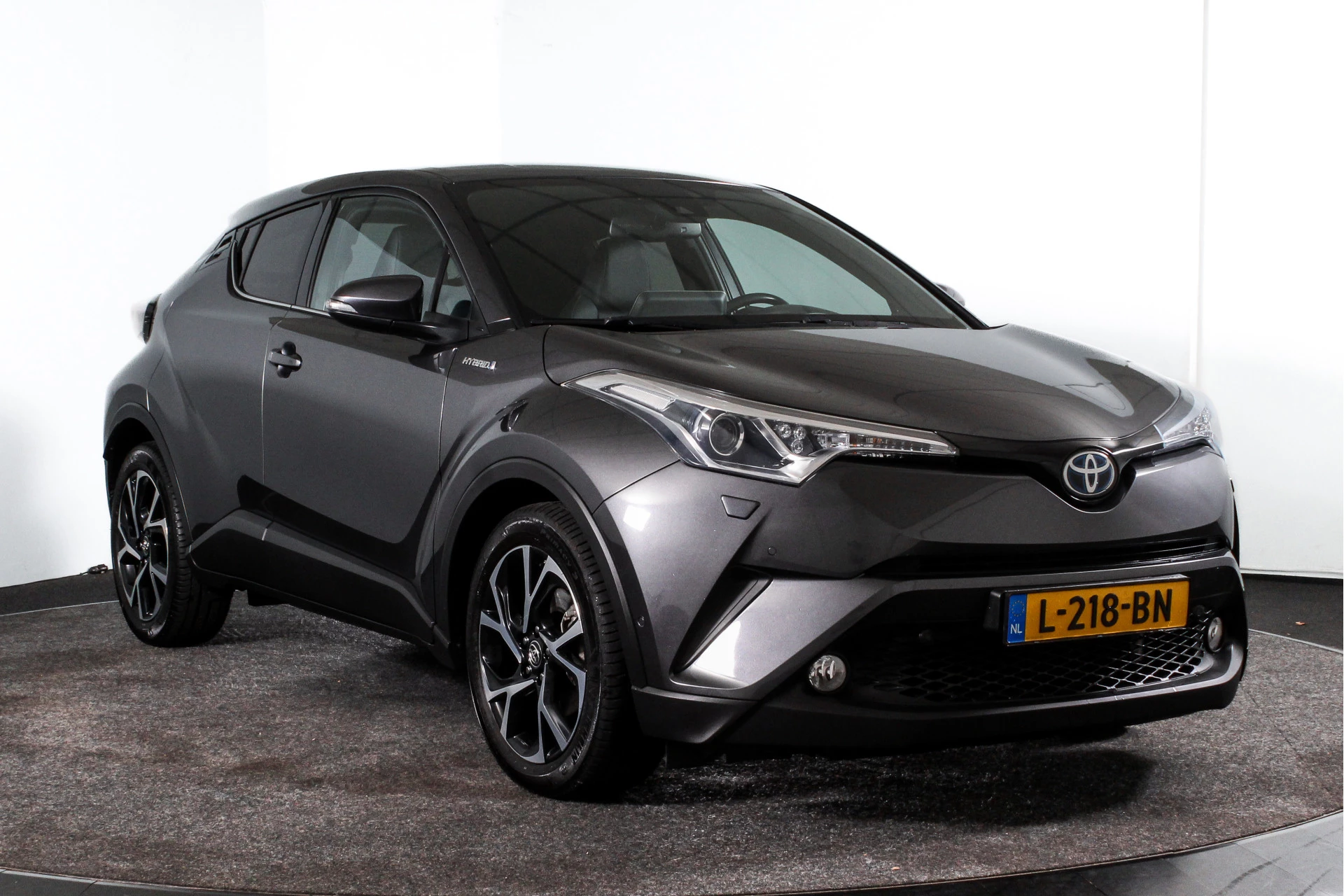 Hoofdafbeelding Toyota C-HR