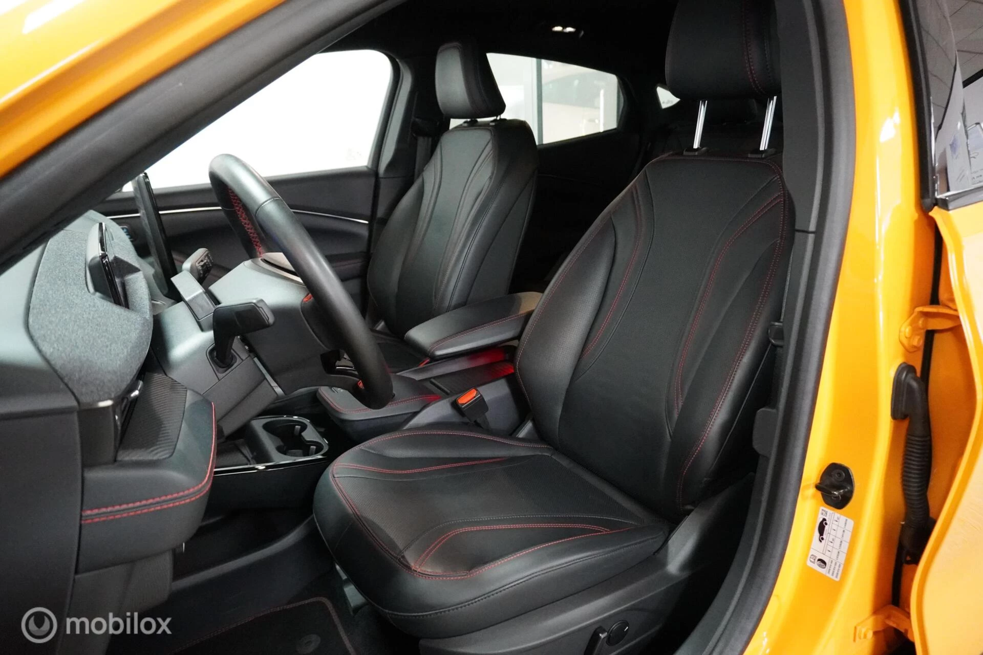 Hoofdafbeelding Ford Mustang Mach-E