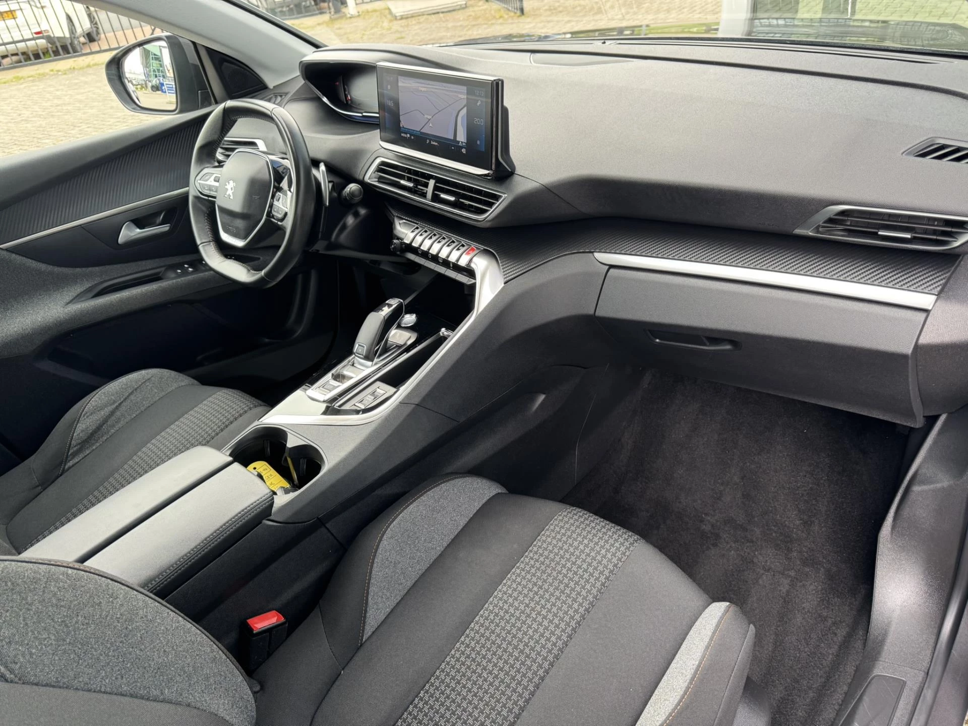 Hoofdafbeelding Peugeot 5008